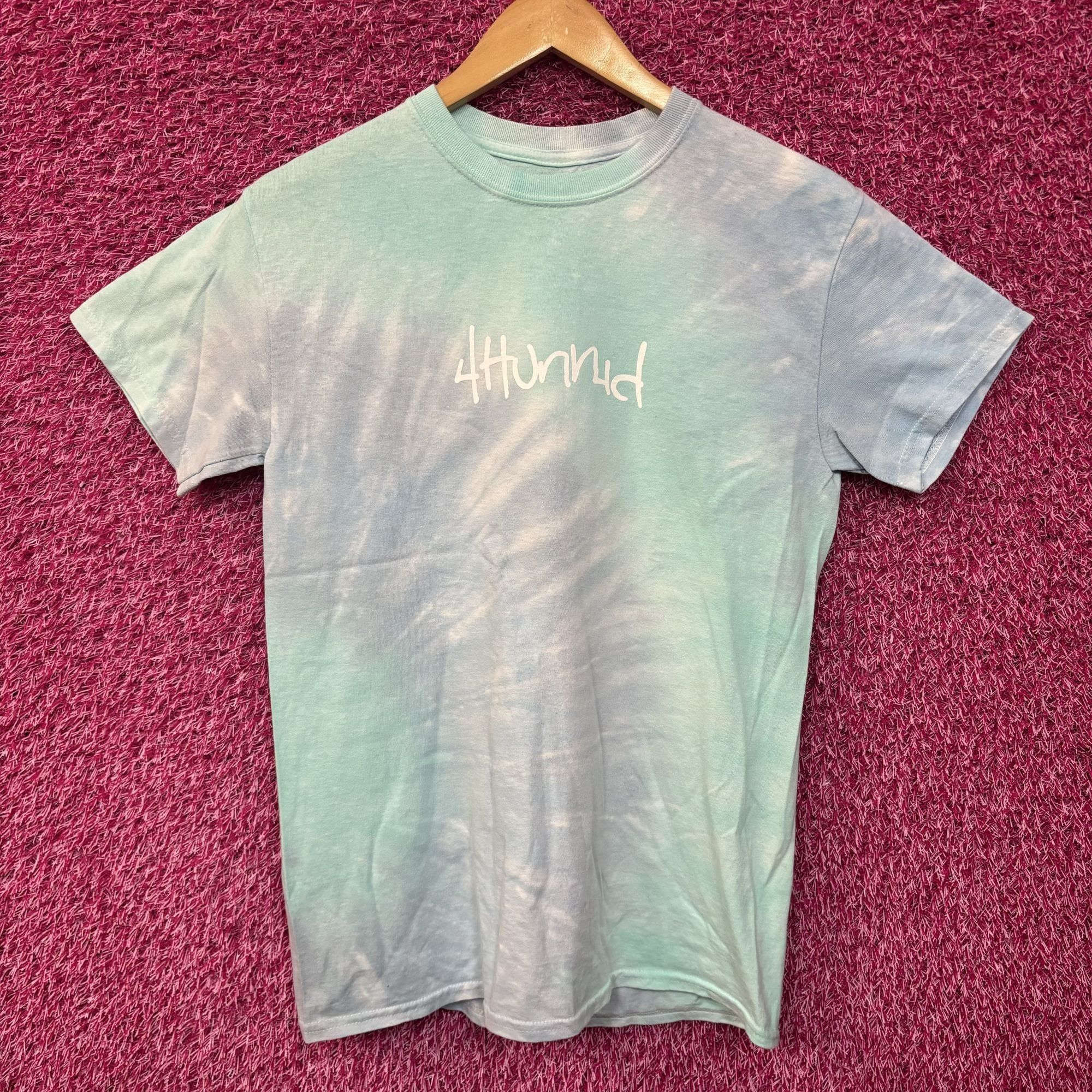 Rap Tees YG 4hunnid Big Logo blue tiedye Tee size small Size US S / EU 44-46 / 1 - 3 Thumbnail