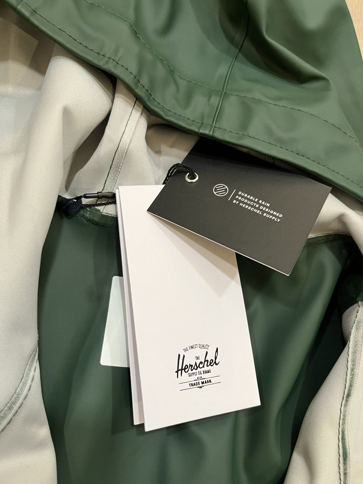 Supreme Brand New Herschel Trench Rain Coat Small Size US S / EU 44-46 / 1 - 5 Thumbnail