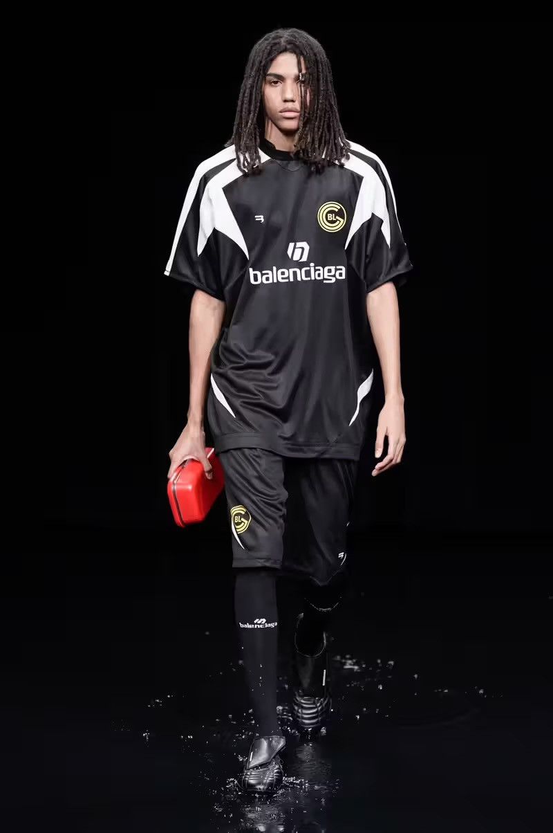 Balenciaga Balenciaga Soccer Jersey Size US XL / EU 56 / 4 - 7 Thumbnail