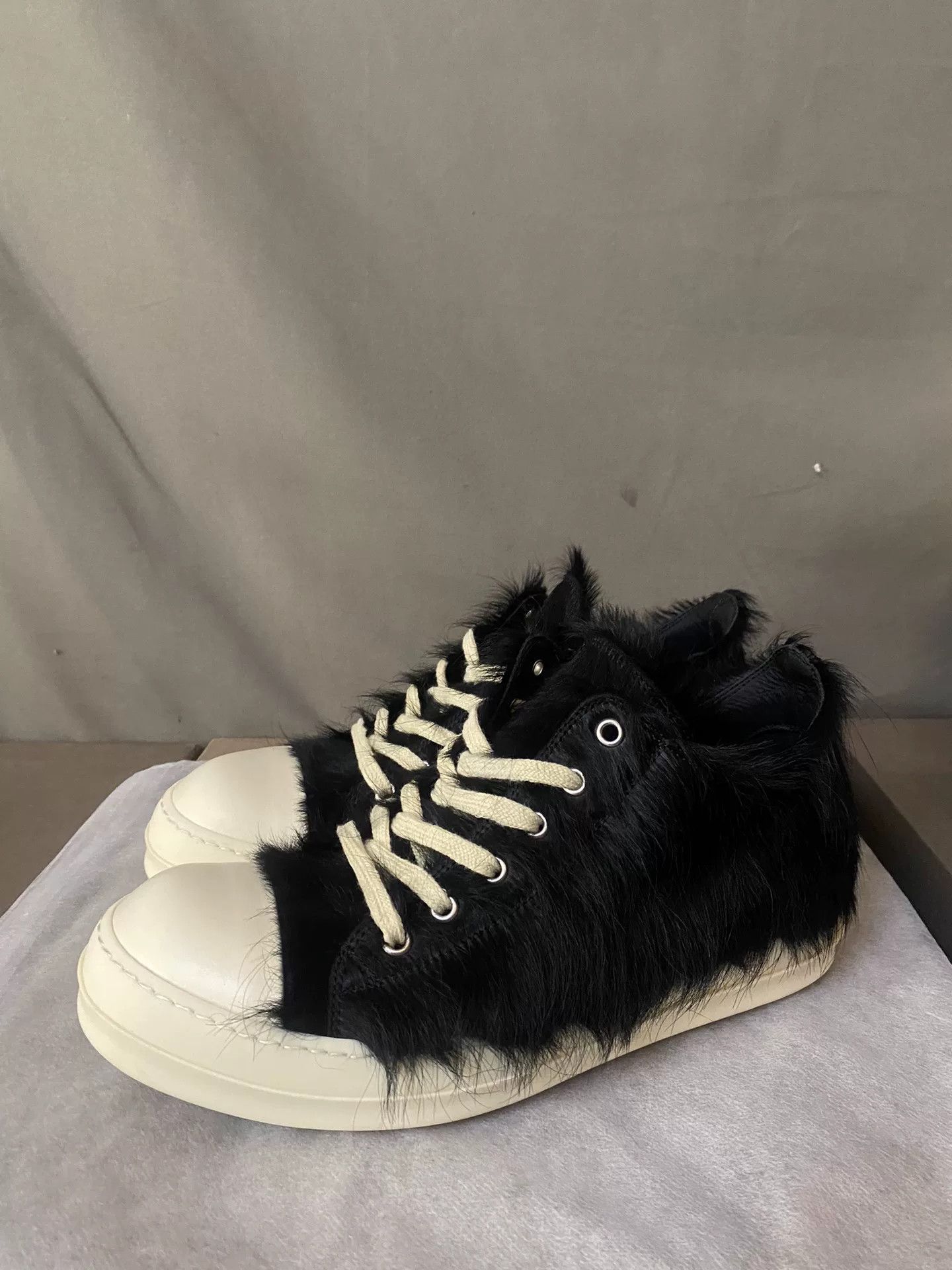 rick owens low-top fur sneakers size 40