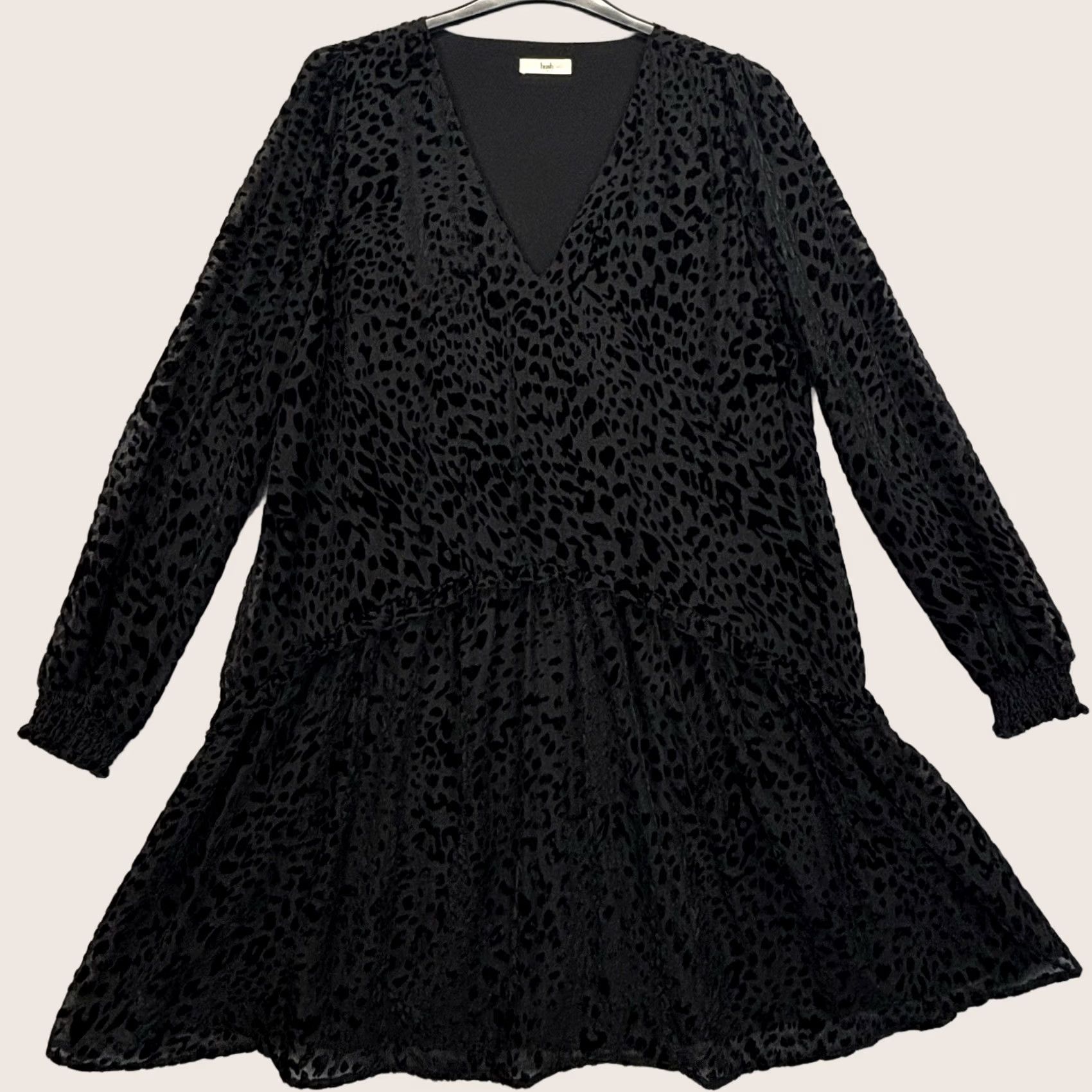 Vintage Hush Amaris Devore Mini Dress black Long Sleeve Women’s 12 V-Neck Pullover Casual Party/Cocktail Travel Vintage No Size XL / US 12-14 / IT 48-50 - 1 Thumbnail