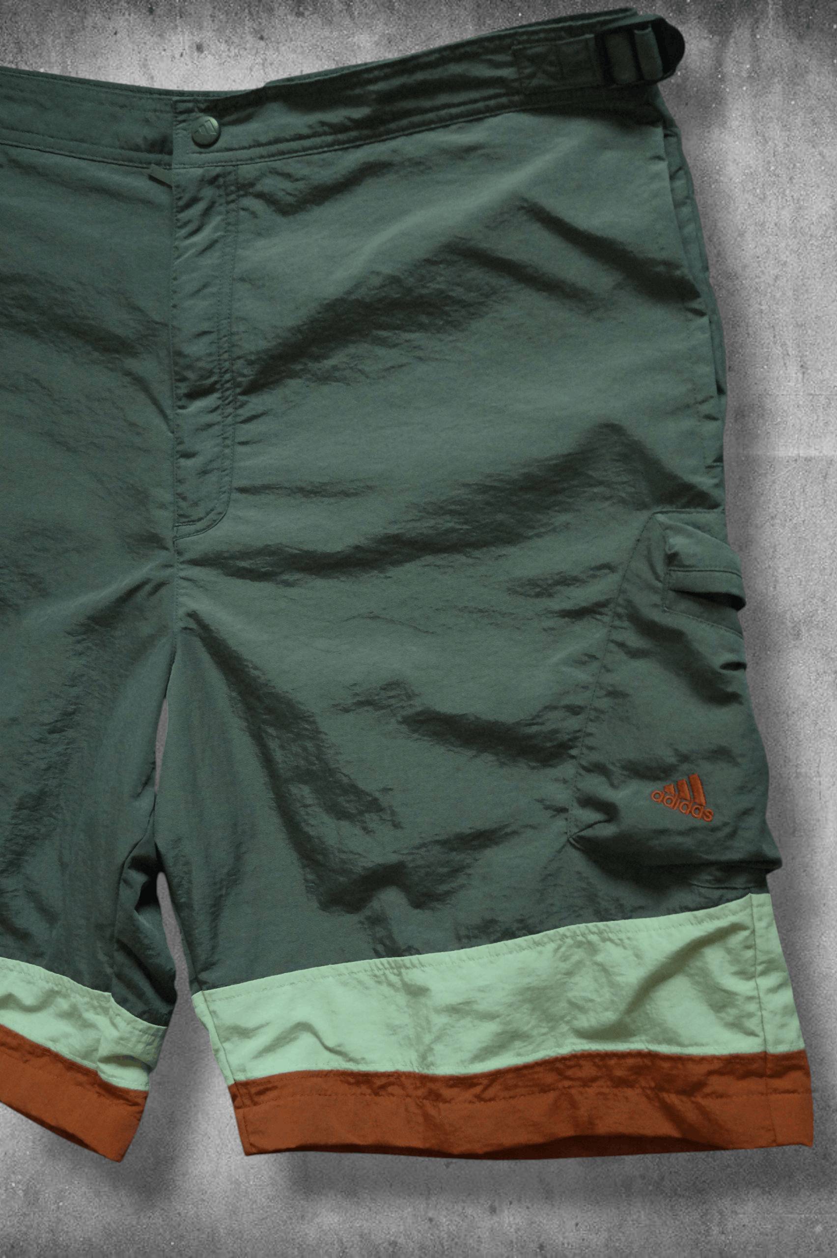 Adidas Rare x Adidas x Vintage x 2000 x Cargo Shorts x L size Size US 34 / EU 50 - 6 Thumbnail