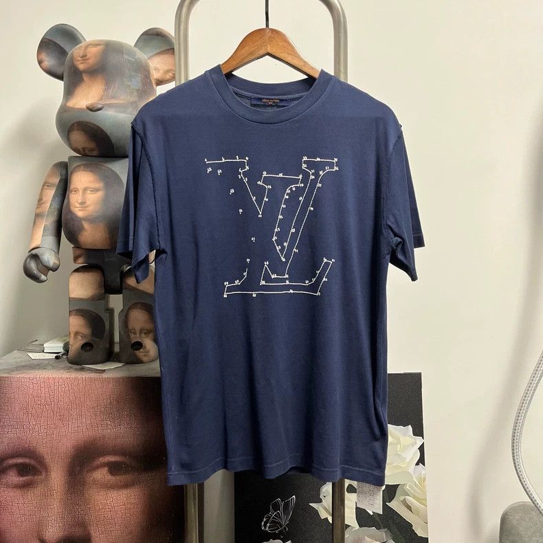 Louis Vuitton Louis Vuitton Short Sleeve T-Shirt Size S- DMC Size US S / EU 44-46 / 1 - 1 Thumbnail
