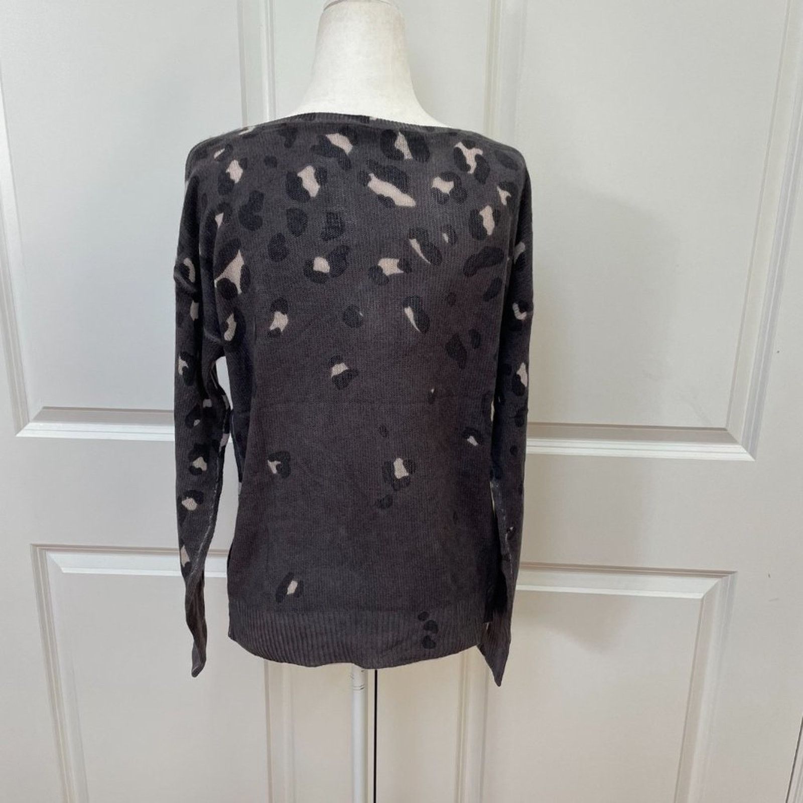 360Cashmere Tavi Leopard-Pattern Cashmere Sweater from 360 CASHMERE Size XS / US 0-2 / IT 36-38 - 5 Thumbnail