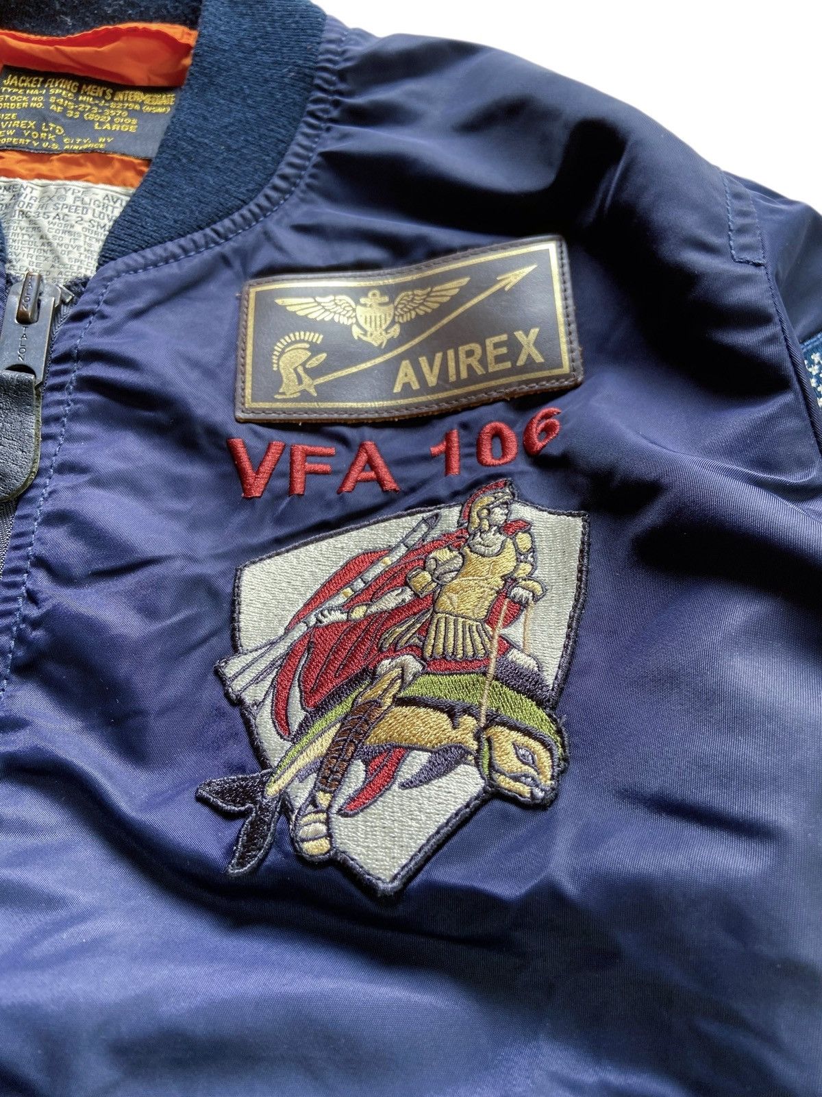 Avirex 90s AVIREX GLADIATORS VFA 106 USN FLIGHT BOMBERS JACKET Size US S / EU 44-46 / 1 - 5 Thumbnail