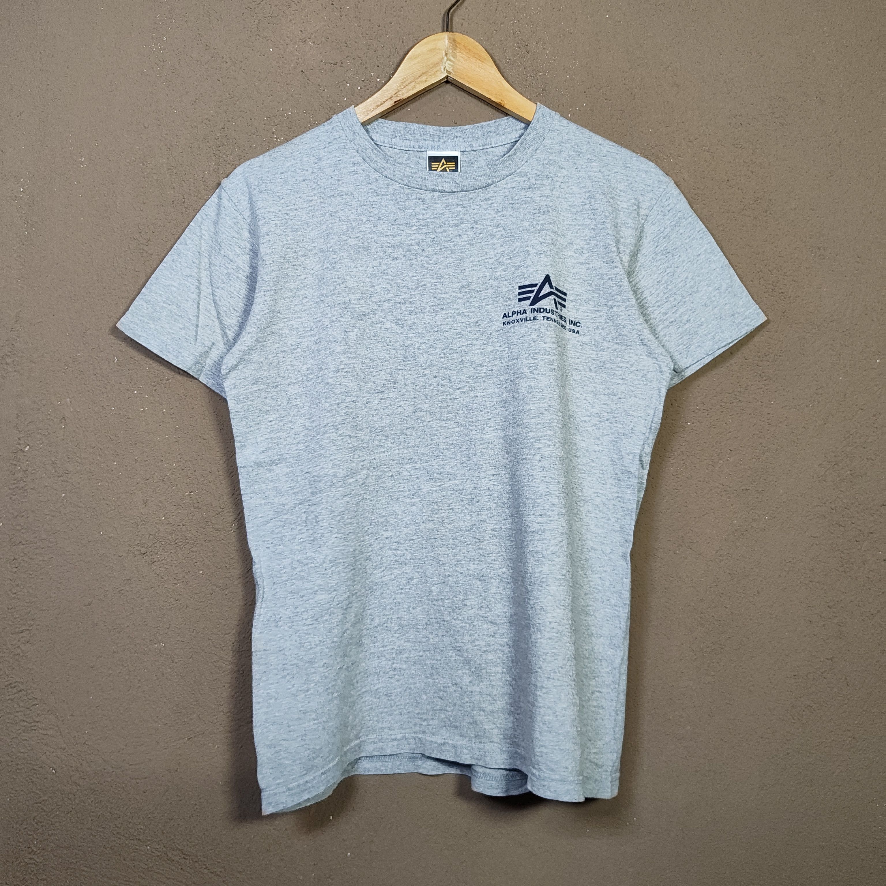 Alpha Industries Vintage Y2K ALPHA INDUSTRIES Backhit Tshirt Size US M / EU 48-50 / 2 - 1 Thumbnail