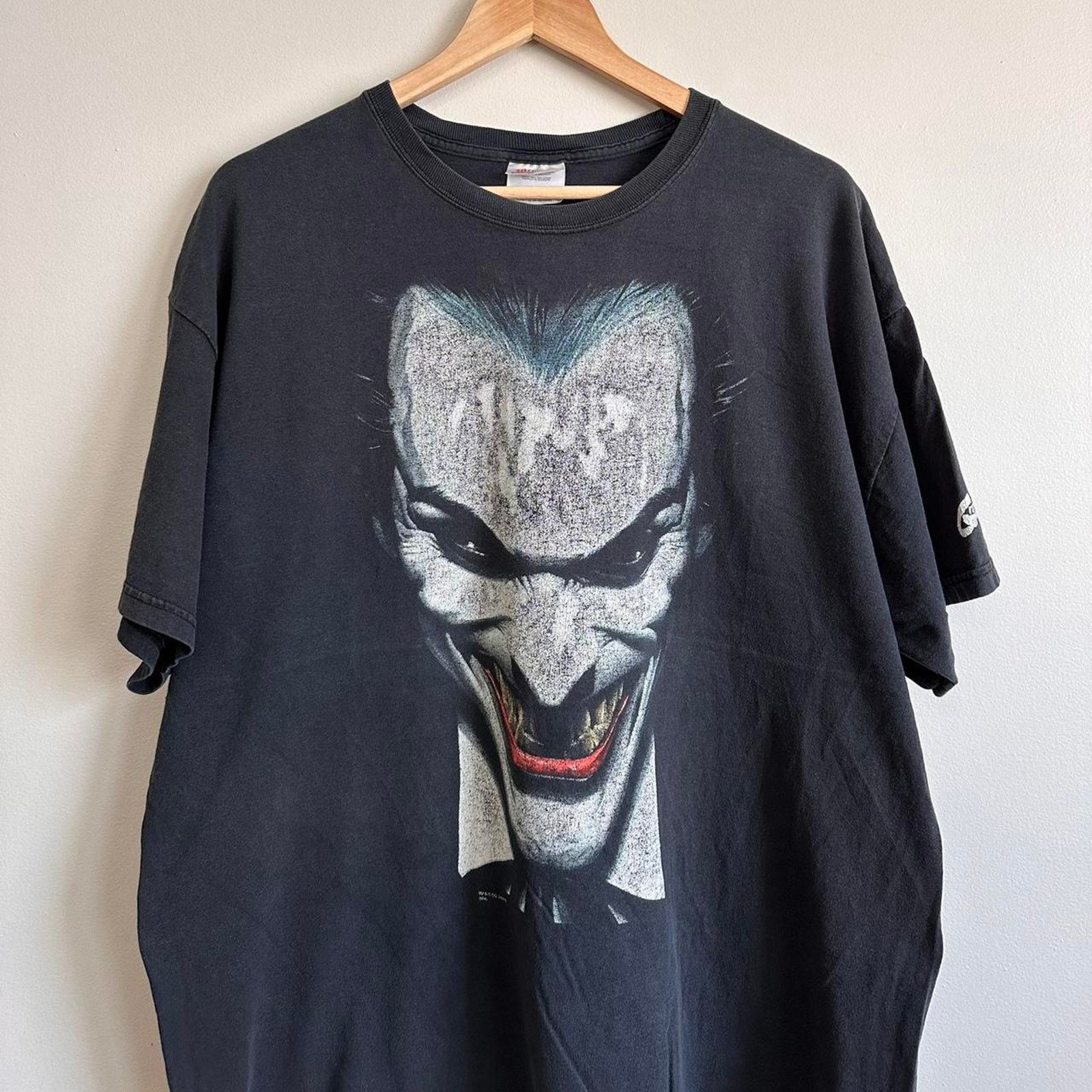 Vintage Vintage Y2K The Joker Shirt Size US XL / EU 56 / 4 - 2 Thumbnail