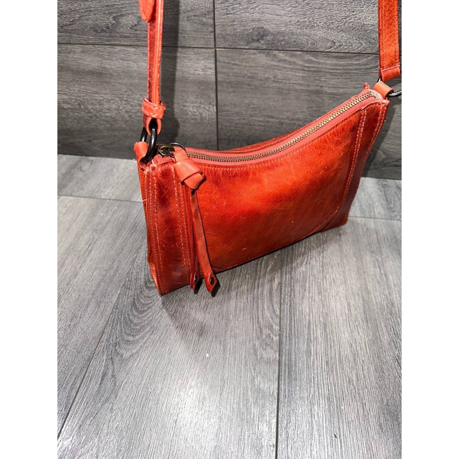 Frye Frye Melisa Leather Crossbody medium Red Bag B000459 Size ONE SIZE - 7 Thumbnail