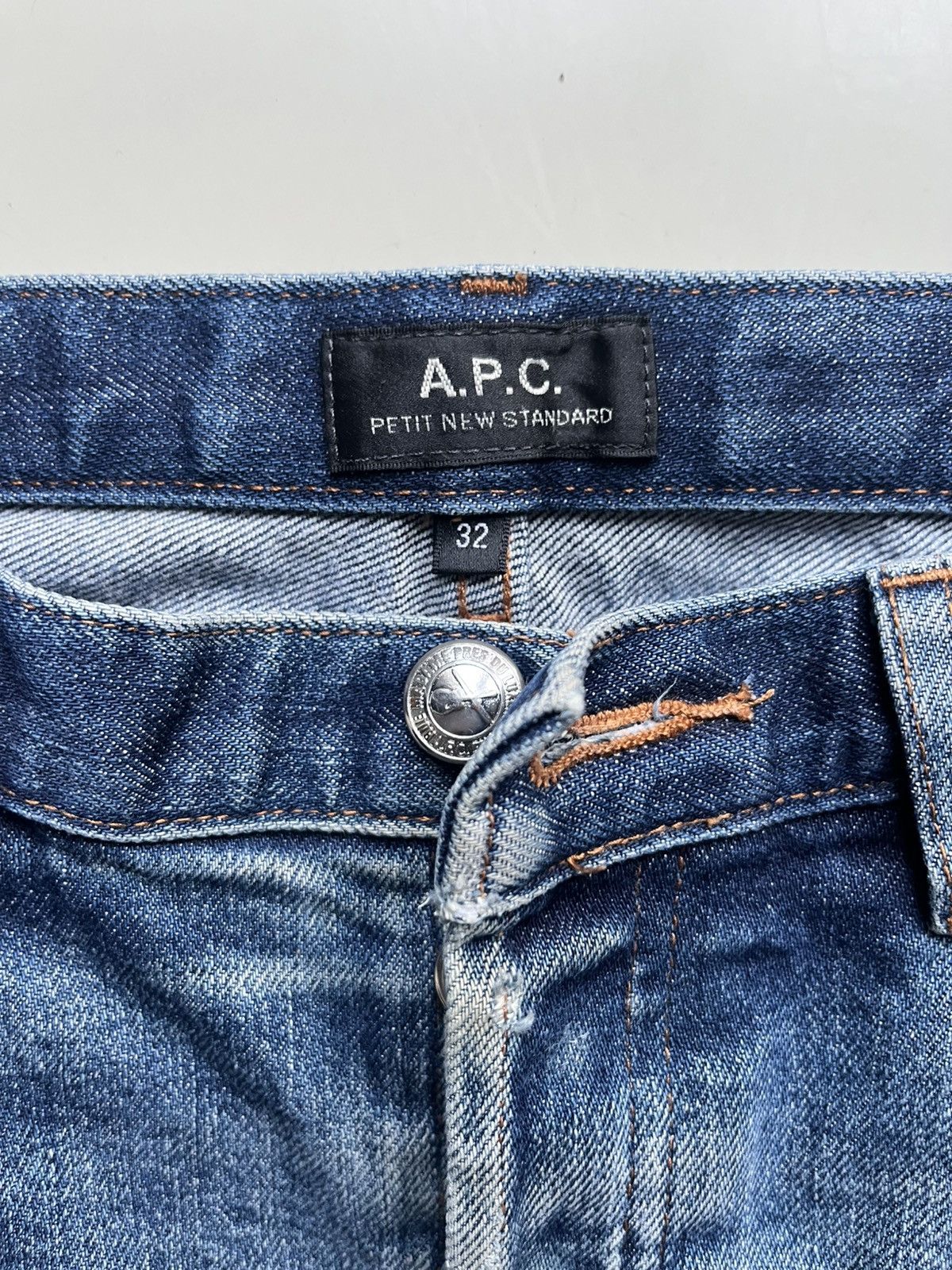 A.P.C. A.P.C. Petit New Standard | Butler Worn Out | 32 Size US 32 / EU 48 - 4 Thumbnail