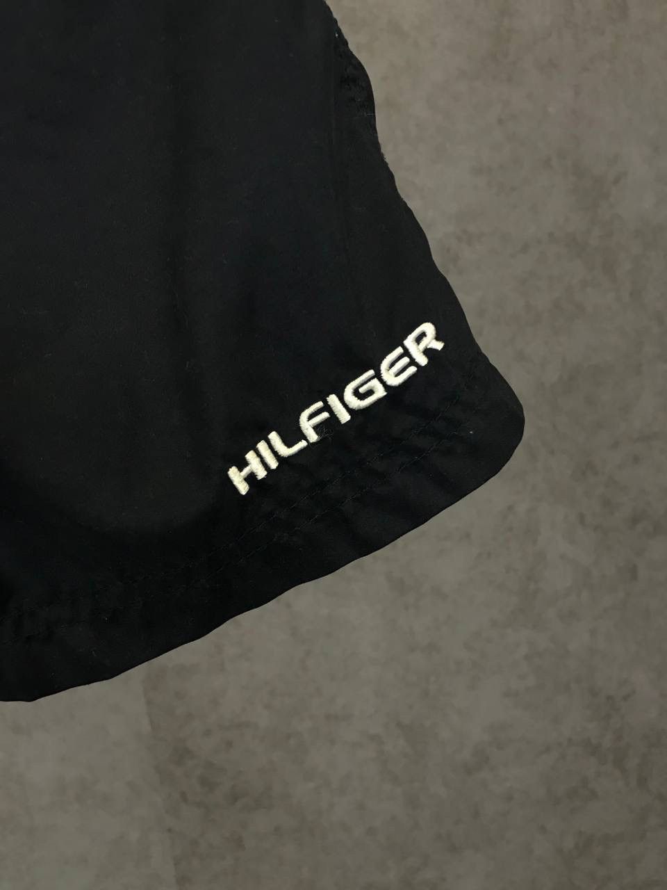 Tommy Hilfiger × Vintage Tommy Hilfiger vintage art shorts Size US 29 - 3 Thumbnail