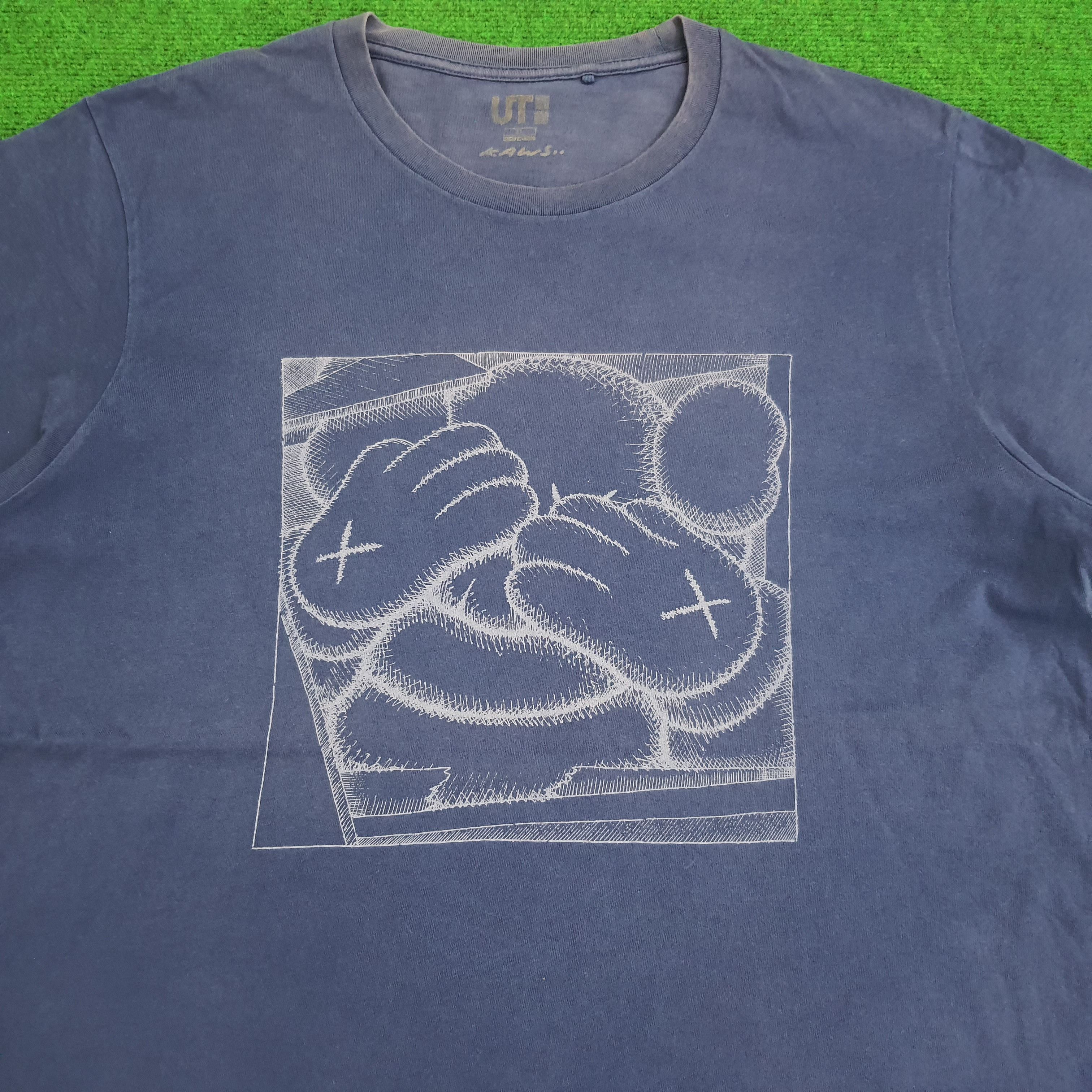 Kaws × Uniqlo Kaws x Uniqlo Tshirt Size US L / EU 52-54 / 3 - 2 Thumbnail