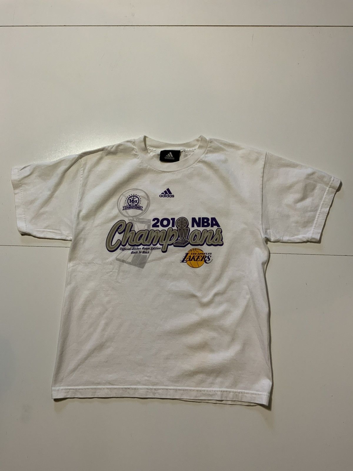 Adidas Adidas 2010 NBA Champions Official NBA Basketball T-Shirt Size US S / EU 44-46 / 1 - 2 Thumbnail