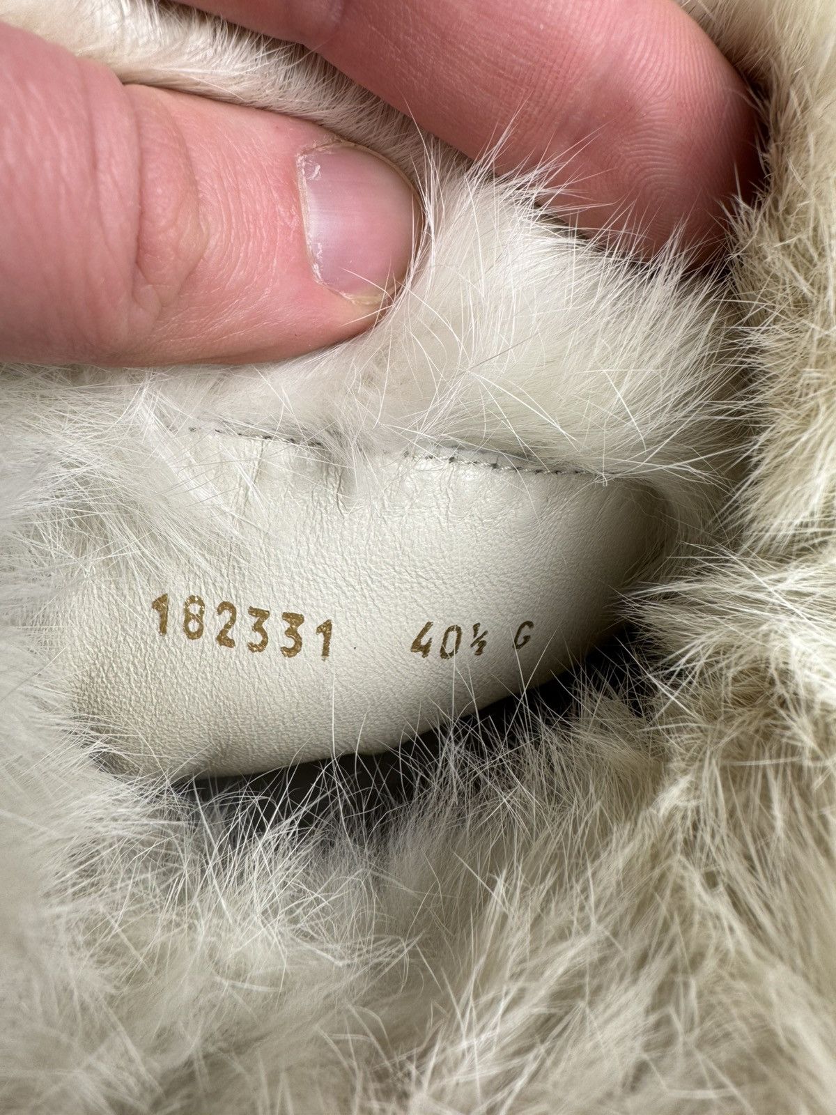 Gucci Gucci Fur Trim Quilted Winter Boots Wide Relaxed Fit Size US 10.5 / IT 40.5 - 10 Thumbnail