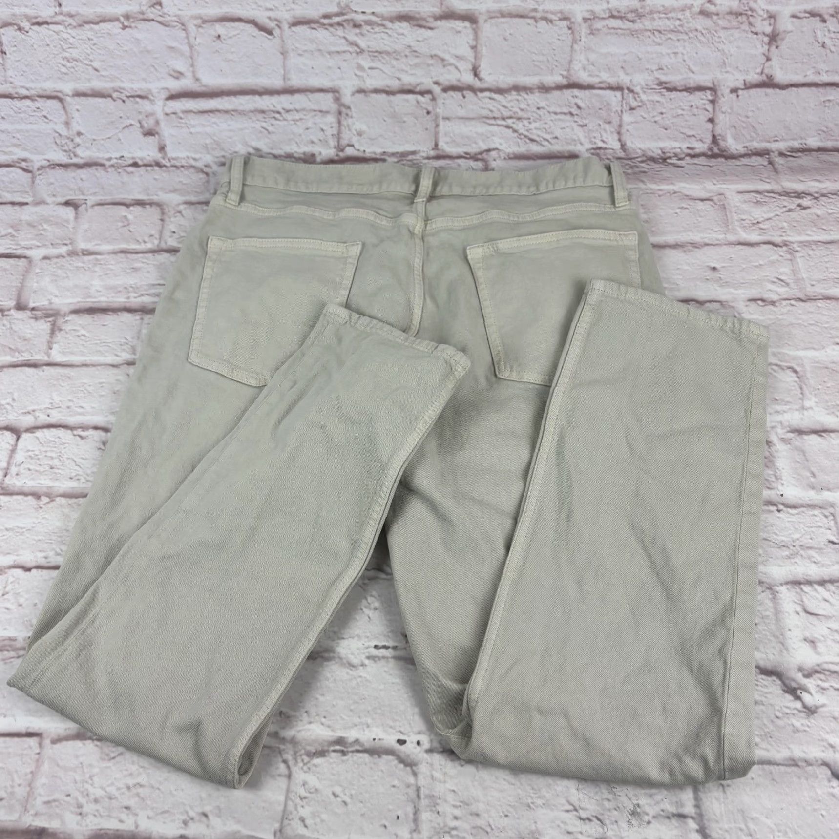 Old Navy Old Navy Jeans Mens 36x32 Slim Built-In Flex Denim Khaki 5 Pocket Stretch Straight Casual Denim Shirt? Size US 36 / EU 52 - 6 Thumbnail