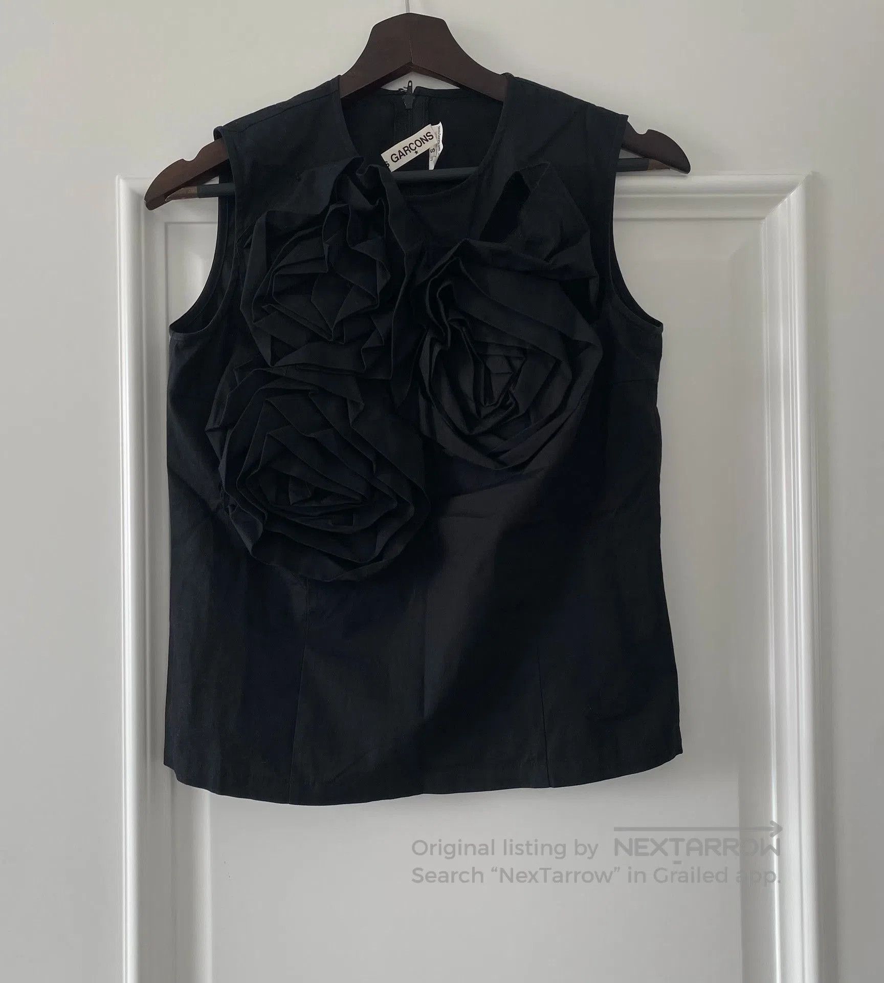 Comme des Garcons Comme des Garçons Rose Decorated Vest. Size S / US 4 / IT 40 - 1 Thumbnail
