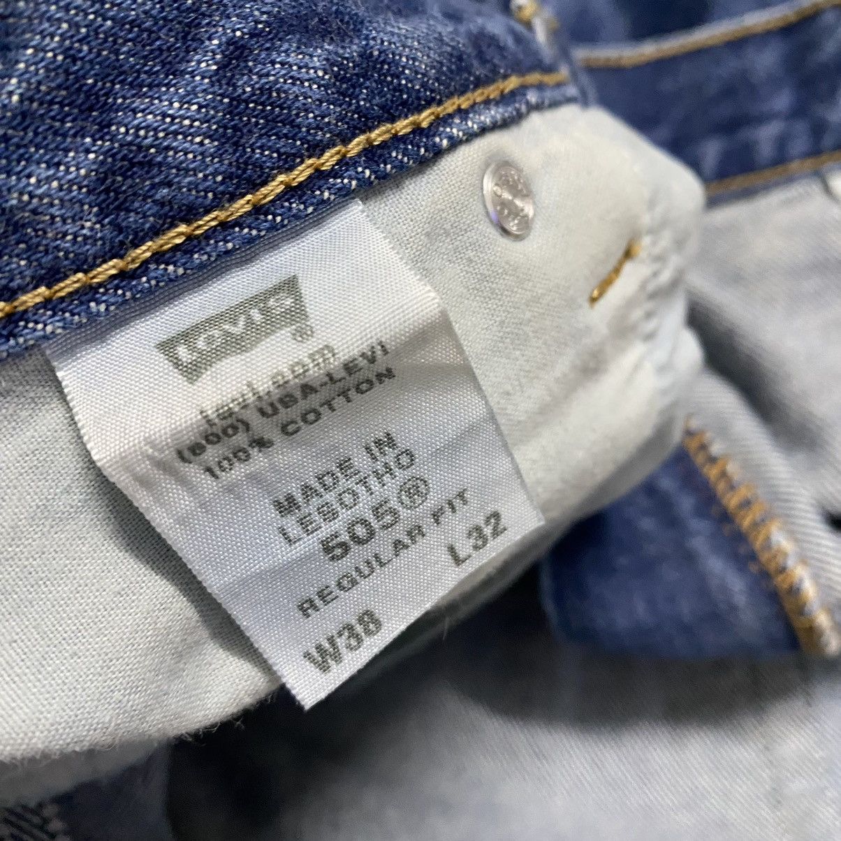 Levi's Vintage Y2K Levis 505 Regular Fit Denim Jeans Size US 38 / EU 54 - 19 Thumbnail
