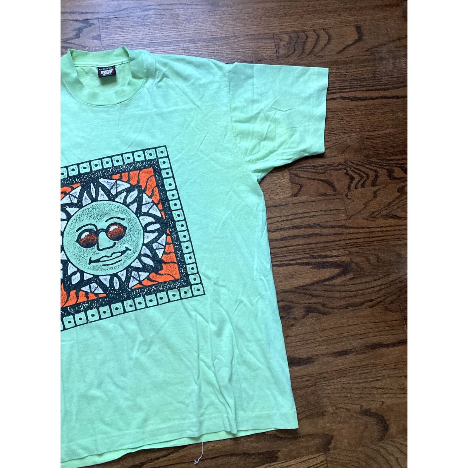 Vintage VINTAGE Screen Stars T-Shirt Art Graphic Print 80s 90s Sun Green USA Made Mens XL Green Short Sleeve Shirt Size US XL / EU 56 / 4 - 3 Thumbnail