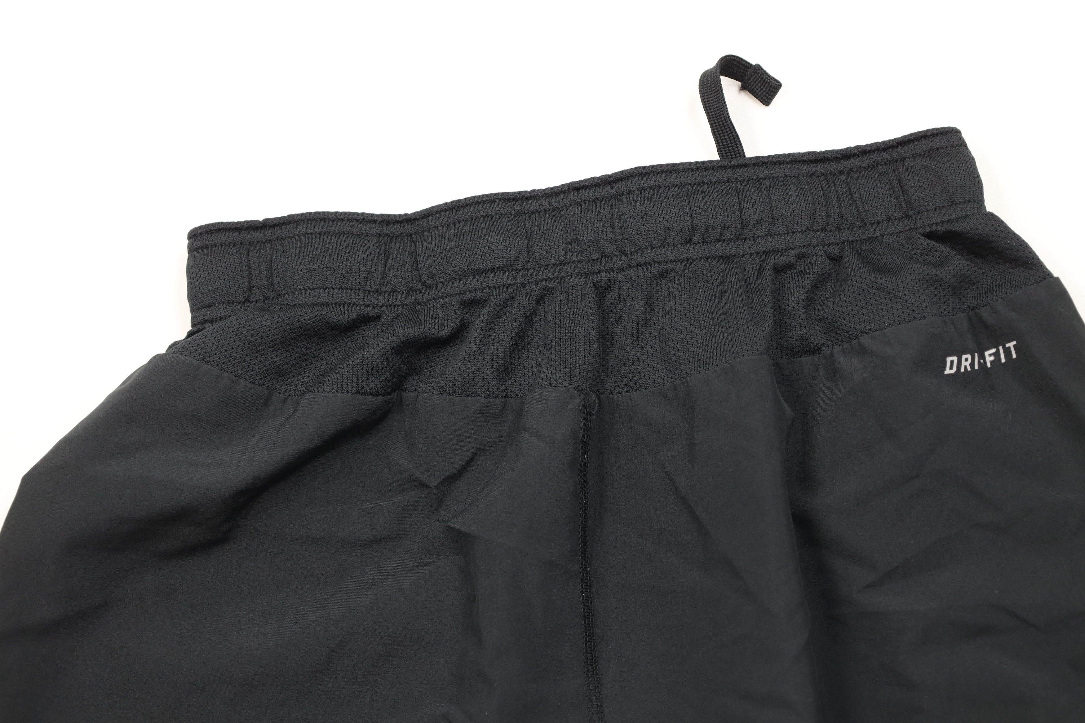 Nike Nike Issued Brown University Football Shorts Black Polyester Size US 30 / EU 46 - 9 Thumbnail