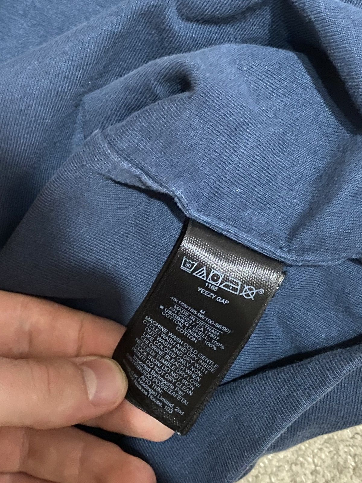 Balenciaga × Gap × Yeezy Balenciaga Yeezy Yzy Gap Cropped NoSeam Dove Tee Size US M / EU 48-50 / 2 - 14 Thumbnail