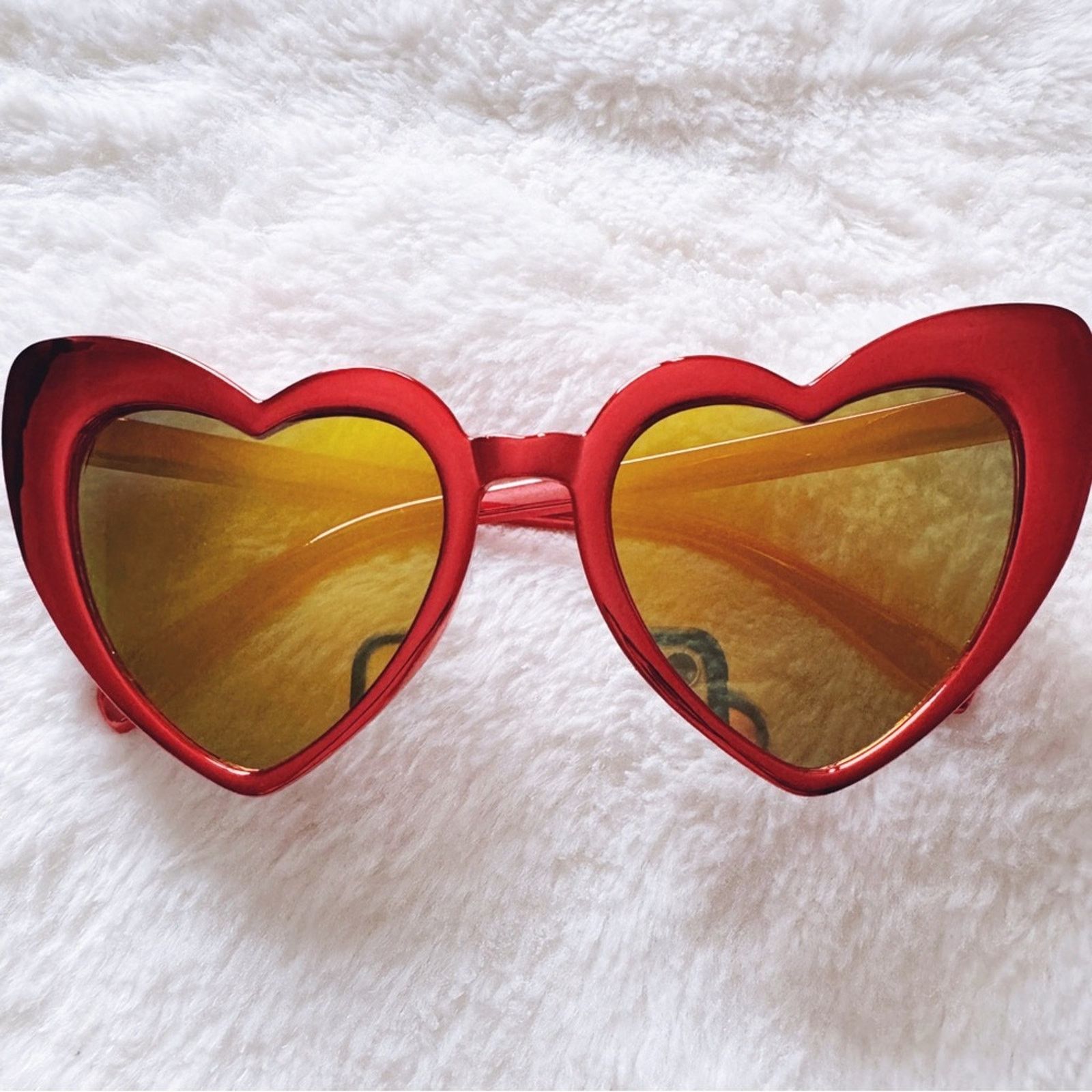 Other Addison Red Heart-Shaped Sunglasses Size ONE SIZE - 2 Thumbnail