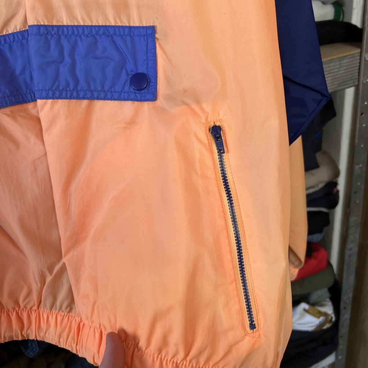 Nike Vintage Nike Court Swoosh 90’s Nylon windbreaker jacket Size US M / EU 48-50 / 2 - 5 Thumbnail