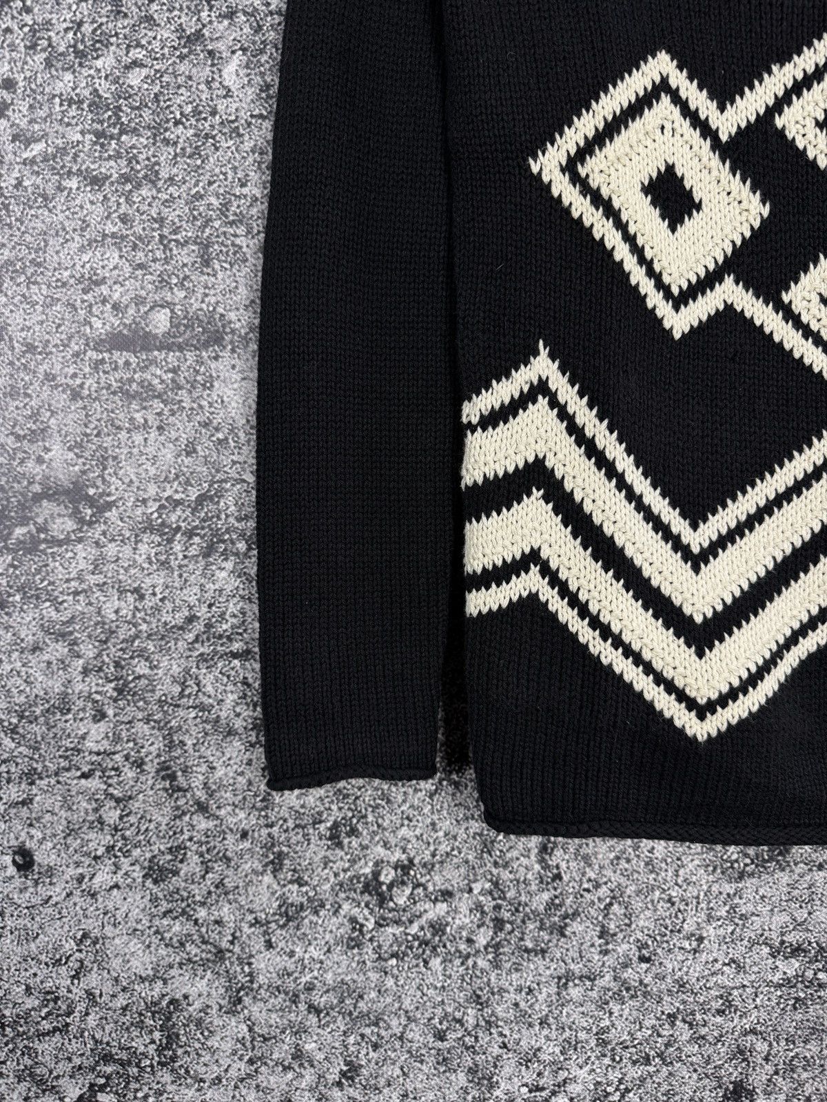 Ralph Lauren LRL Lauren Jeans Co Ralph Lauren Knit Sweater Aztec Pattern Size M / US 6-8 / IT 42-44 - 4 Thumbnail