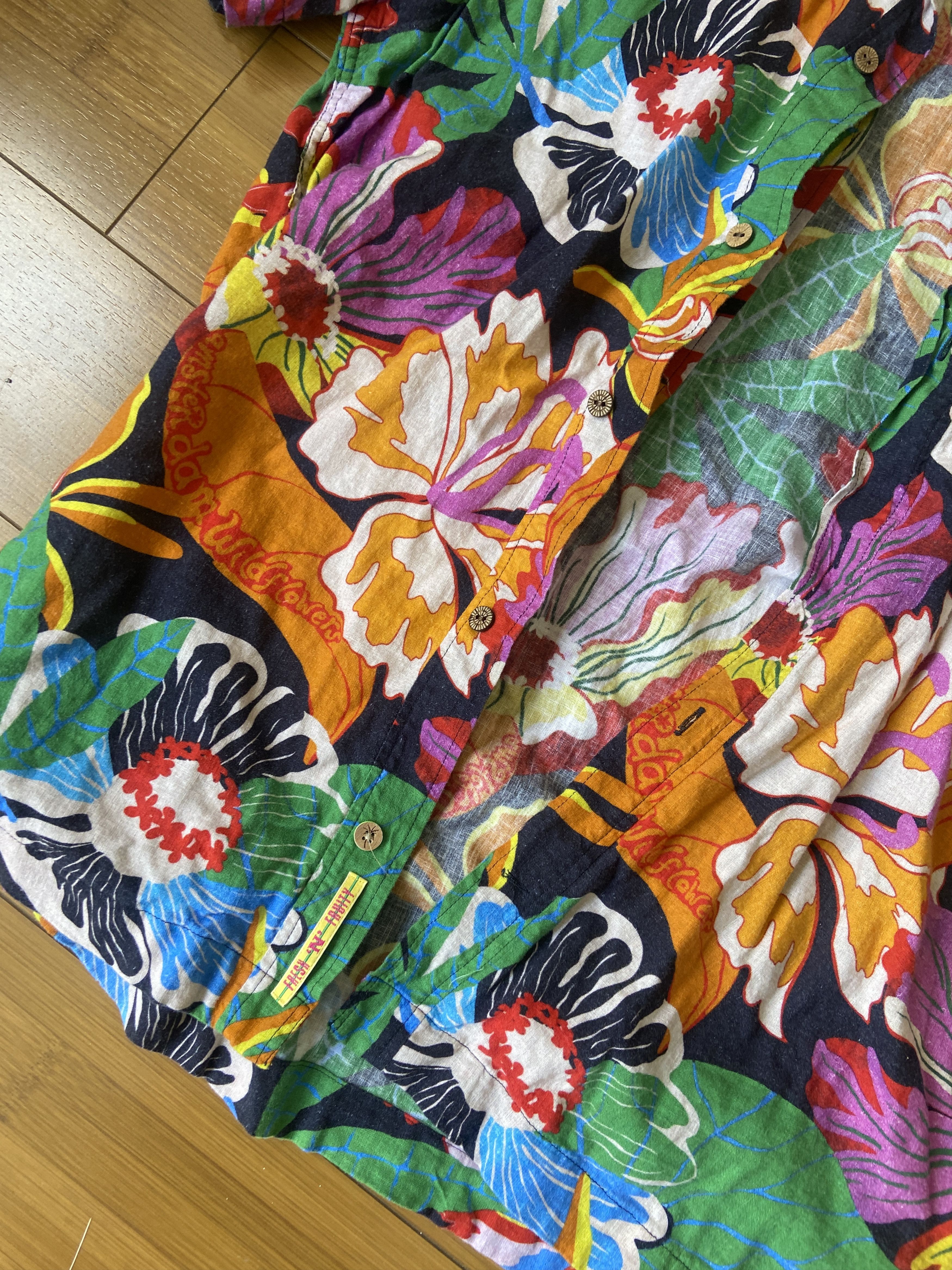 Scotch & Soda SCOTCH & SODA SHORT-SLEEVED CAMP SHIRT FLORAL - SMALL Size US S / EU 44-46 / 1 - 2 Thumbnail