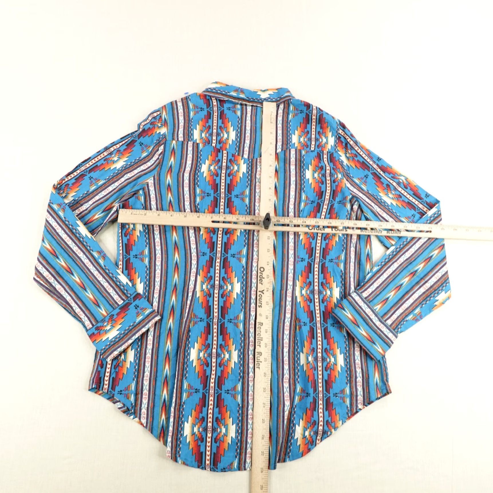 Vintage VINTAGE Cotton & Rye Women's Shirt Casual Long Sleeve Collared Button-Up Aztec Western Southwest Blue Medium Size M / US 6-8 / IT 42-44 - 6 Thumbnail