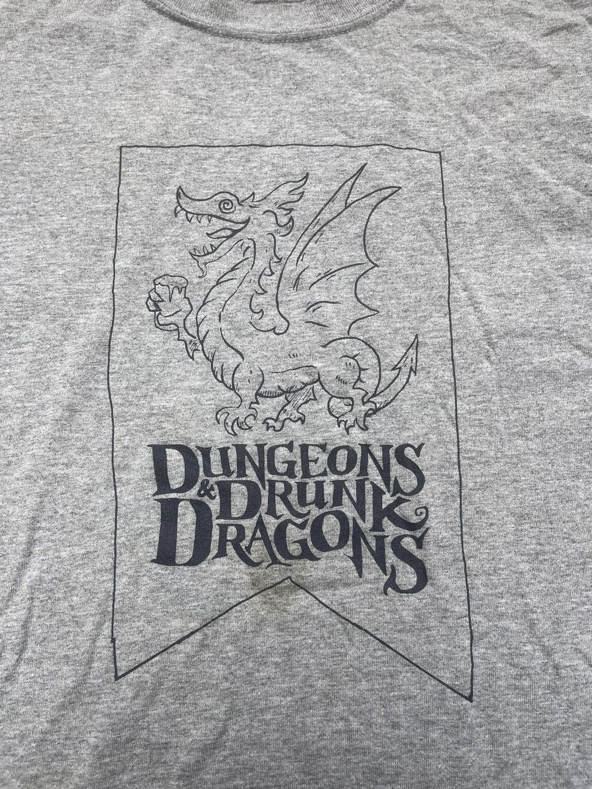 NERDY × Niche Dungeons and Dragons Drunk Graphic Tee Size US L / EU 52-54 / 3 - 1 Thumbnail