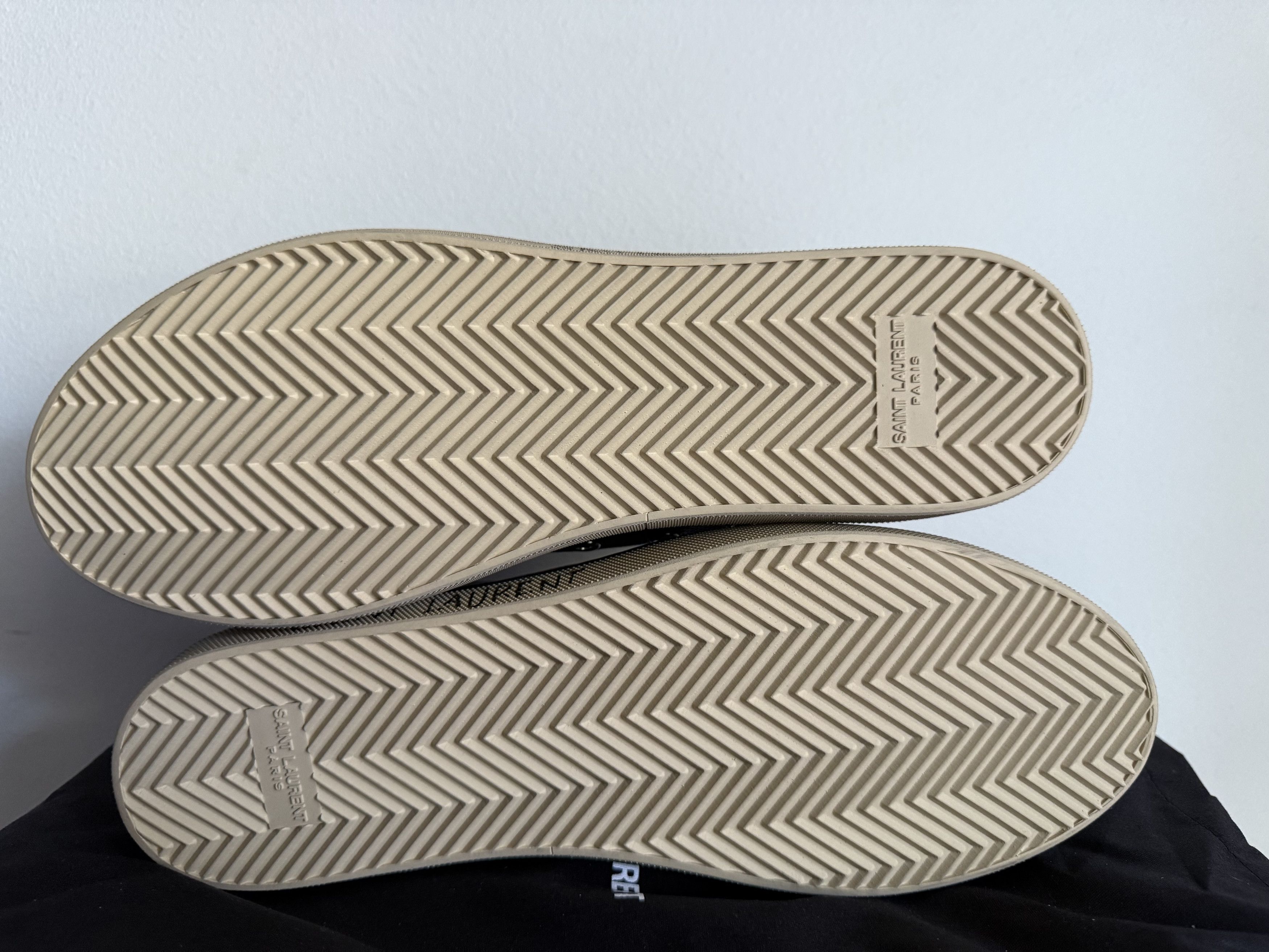 Saint Laurent Paris Saint Laurent Malibu Sneakers Size US 10 / EU 43 - 12 Thumbnail