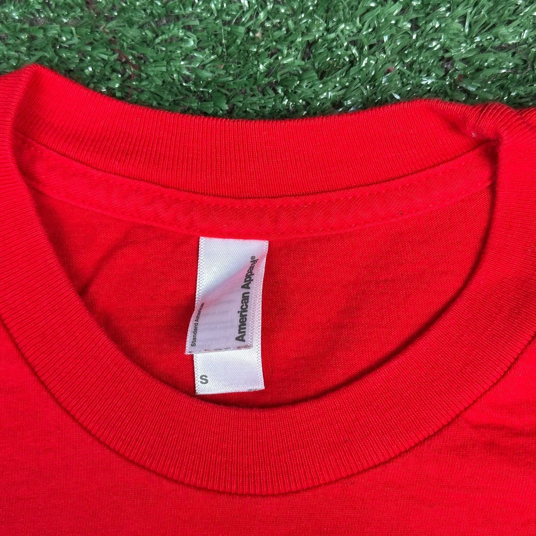 Apple Vintage Y2K Apple Store One Wise Man T-Shirt Employee Rare T Size US S / EU 44-46 / 1 - 5 Thumbnail