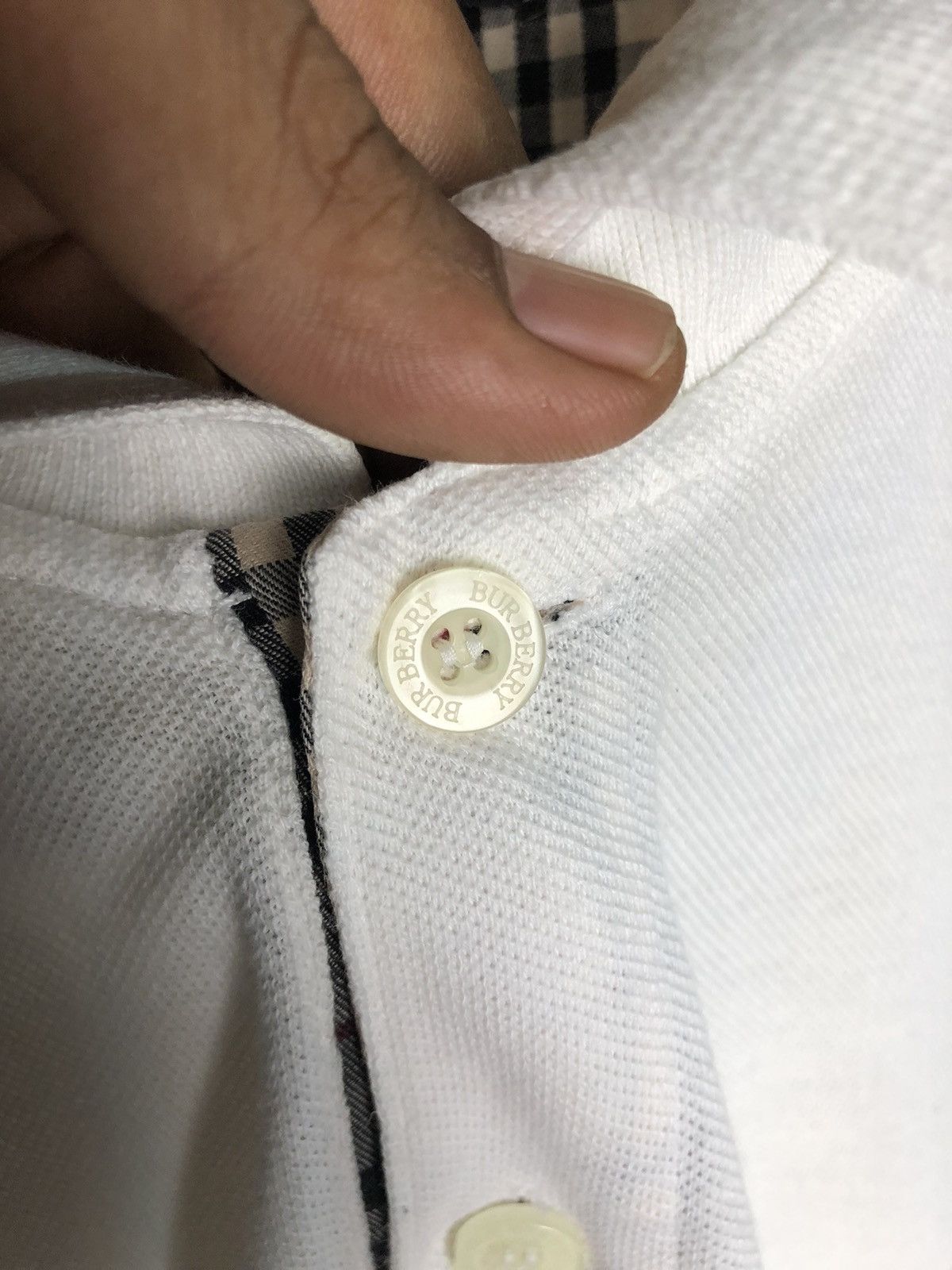 Burberry Vintage Burberry White Polo Shirt Size US XL / EU 56 / 4 - 5 Thumbnail