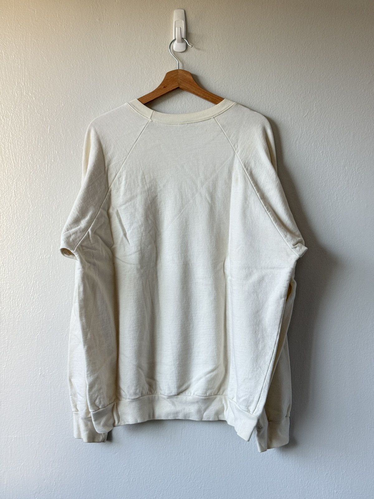 Other Rivian Crewneck Size US XL / EU 56 / 4 - 2 Thumbnail