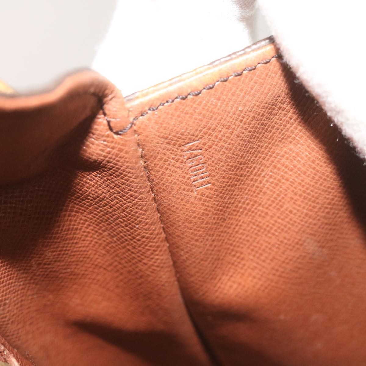 Louis Vuitton LOUIS VUITTON Monogram Saint Cloud GM Shoulder Bag M51242 Size ONE SIZE - 12 Thumbnail