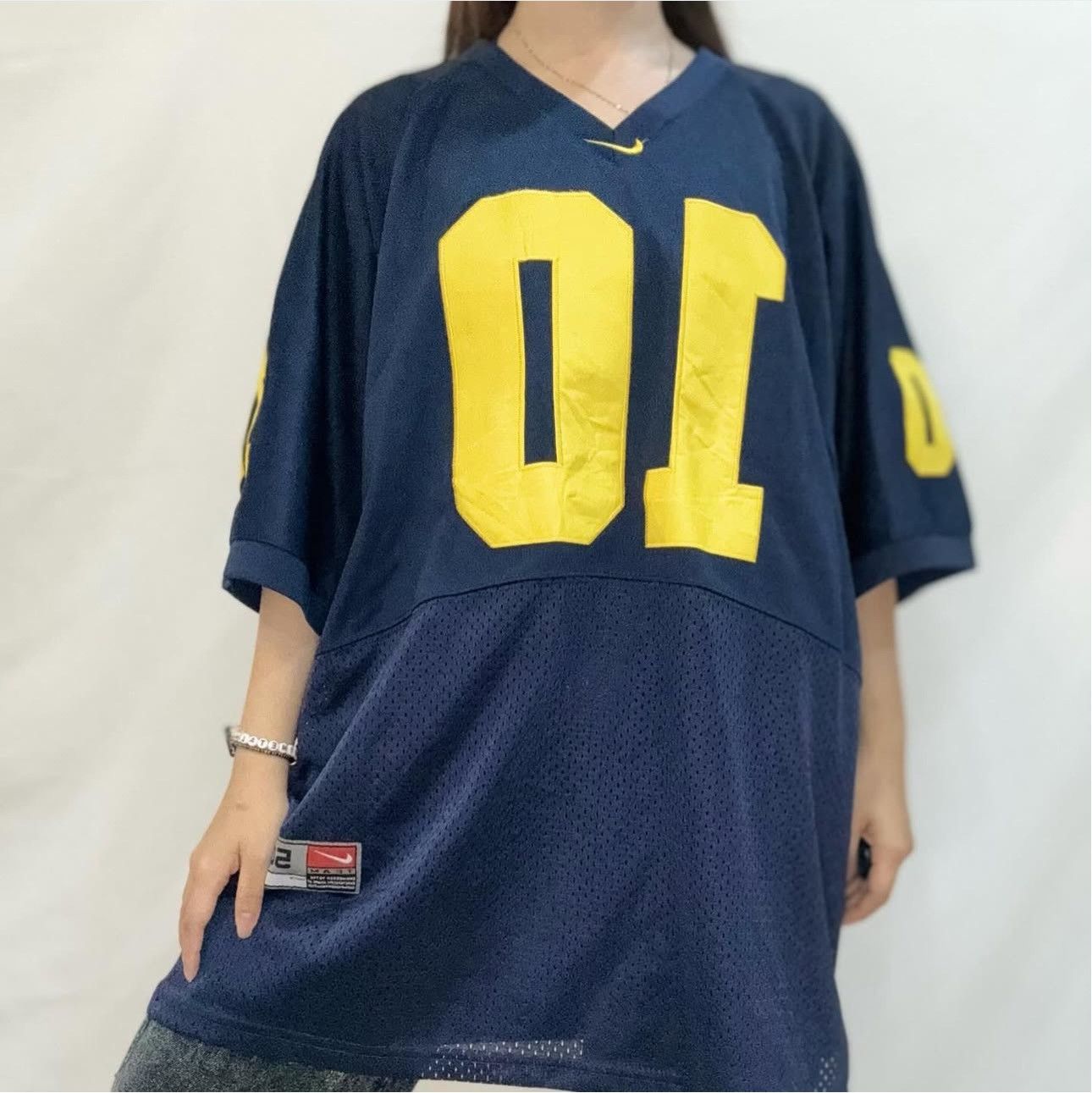 Nike Nike tom brady football Size US L / EU 52-54 / 3 - 3 Thumbnail