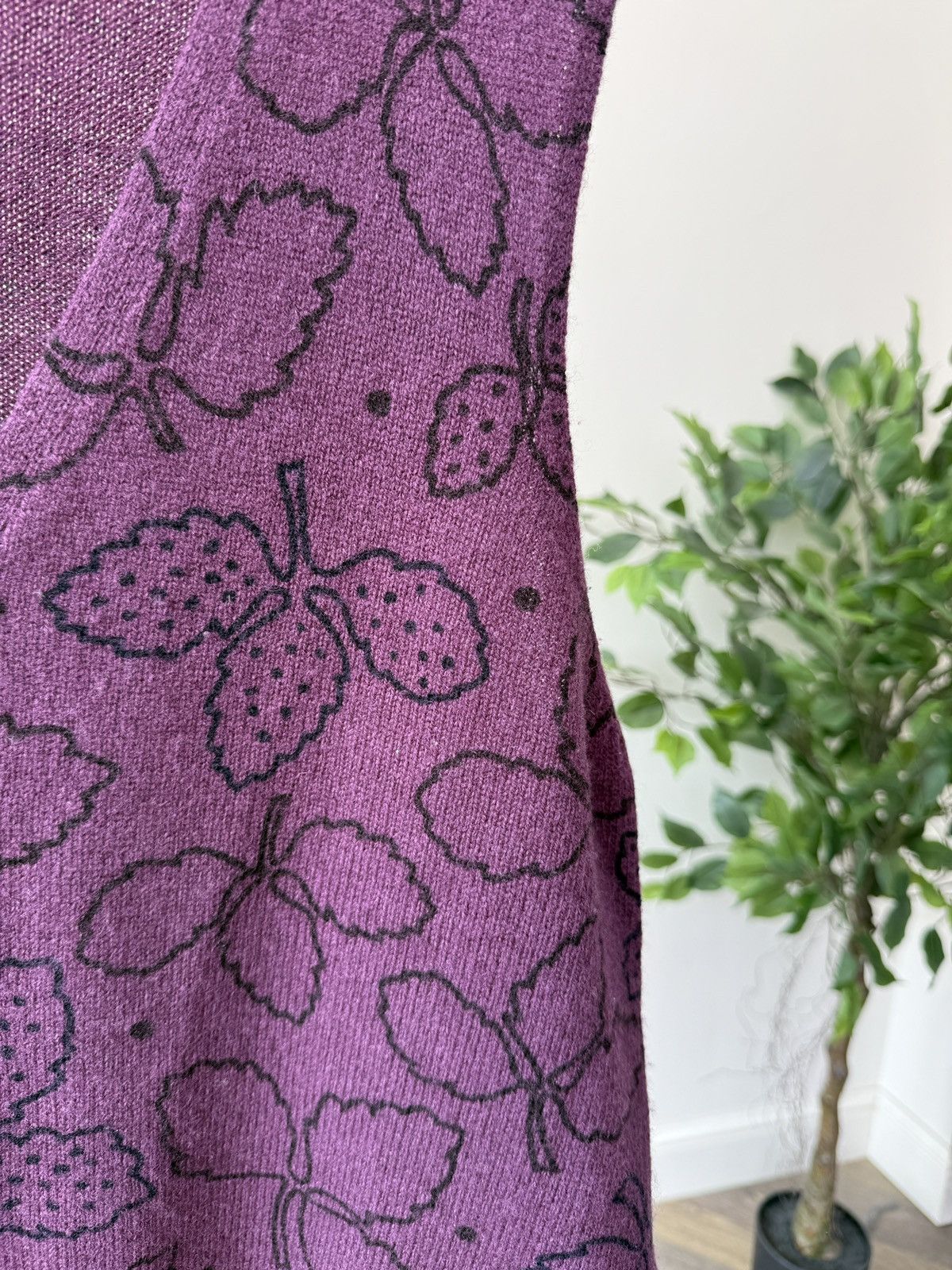 Gudrun Sjoden Vintage Gudrun Sjoden Womens Wool Knit Vest Floral Pattern Size M / US 6-8 / IT 42-44 - 8 Thumbnail