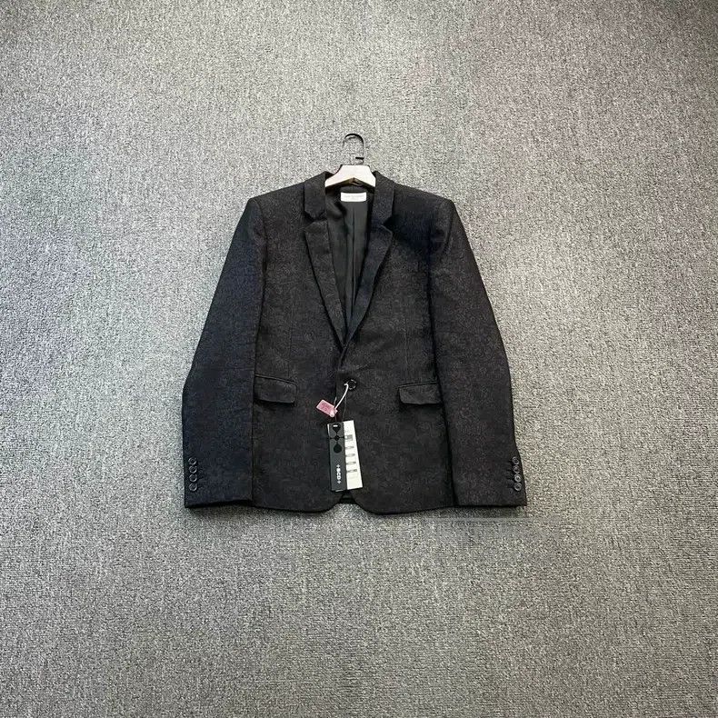 Saint Laurent Paris Saint Laurent Paris Dark Flower Pattern Suit i Size US M / EU 48-50 / 2 - 1 Thumbnail