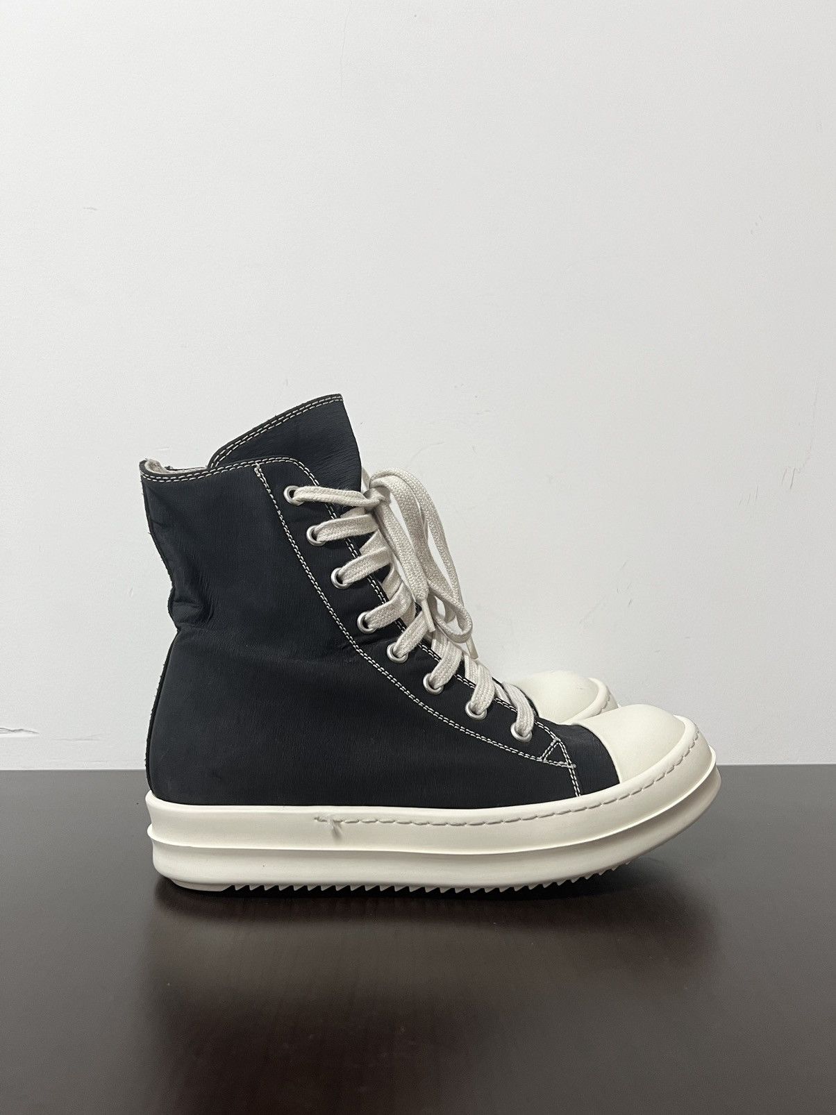 Rick Owens Drkshdw Rick owens ss19 ramones high top sneakers sz35.5 Size US 5.5 / IT 35.5 - 4 Thumbnail