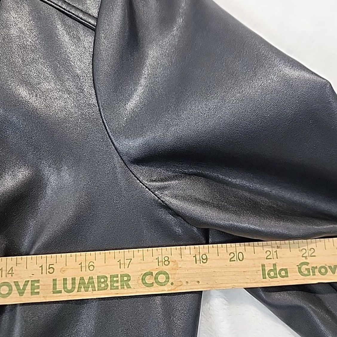 Vintage VINTAGE Colebrook Classics Black Faux Leather Biker Moto Jacket Womens Size L Motorcycle Size L / US 10 / IT 46 - 4 Thumbnail