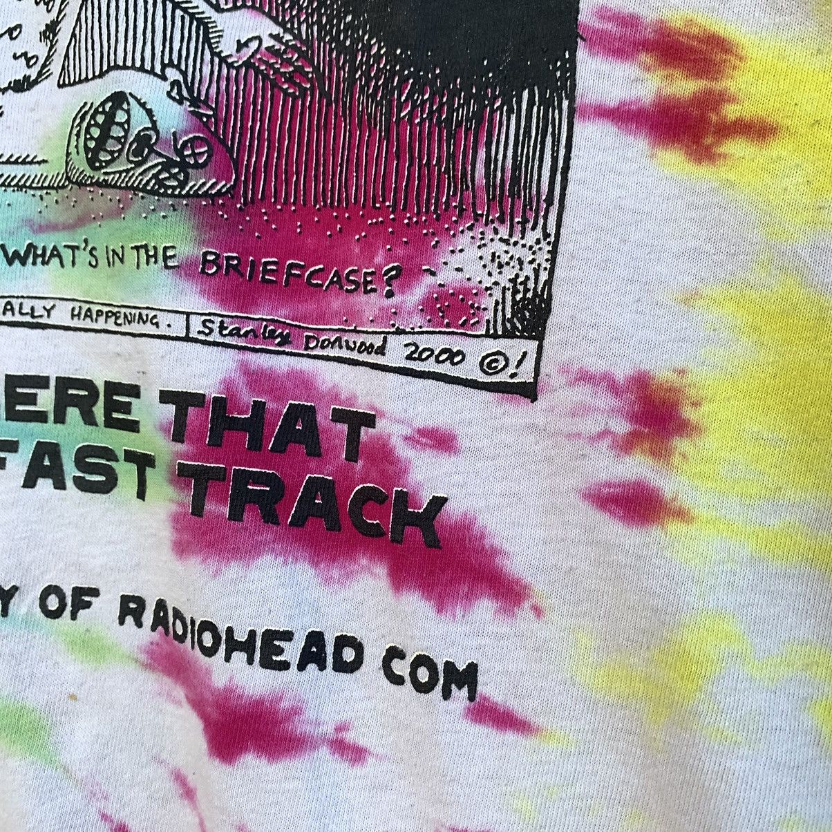 Band Tees Thrashed vintage radiohead tie dye band tee Size US M / EU 48-50 / 2 - 5 Thumbnail