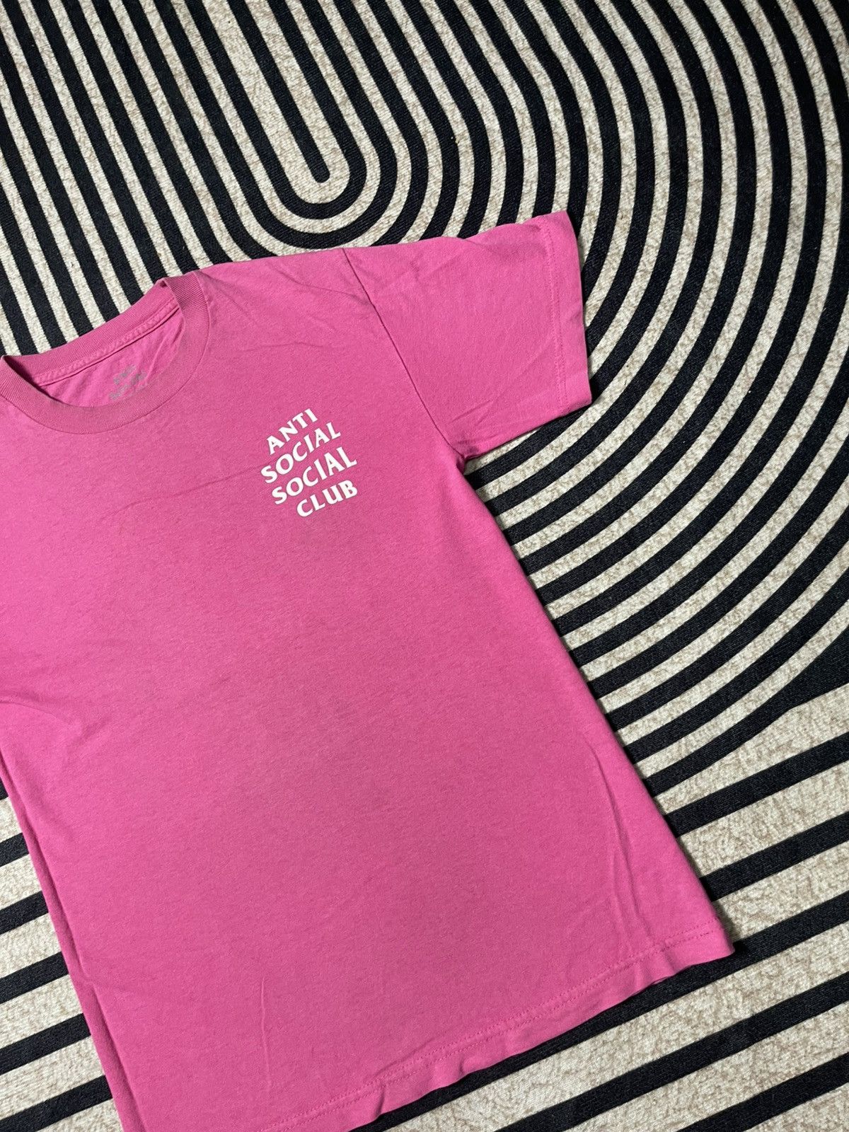 Anti Social Social Club OG STYLE ANTI SOCIAL SOCIAL CLUB BIG SPELL OUT SHIRT Size US S / EU 44-46 / 1 - 4 Thumbnail