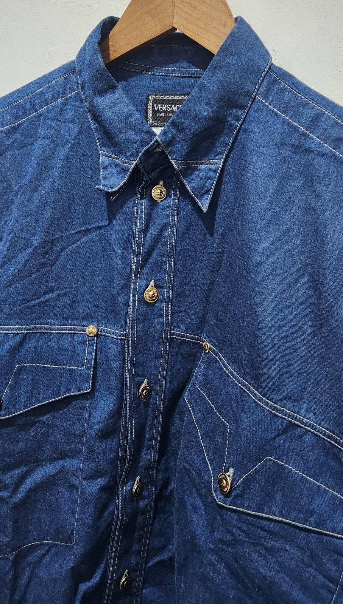 Versace Jeans Couture Versace Jeans Couture Medusa Button Shirt Blue Denim Western Size US XL / EU 56 / 4 - 6 Thumbnail