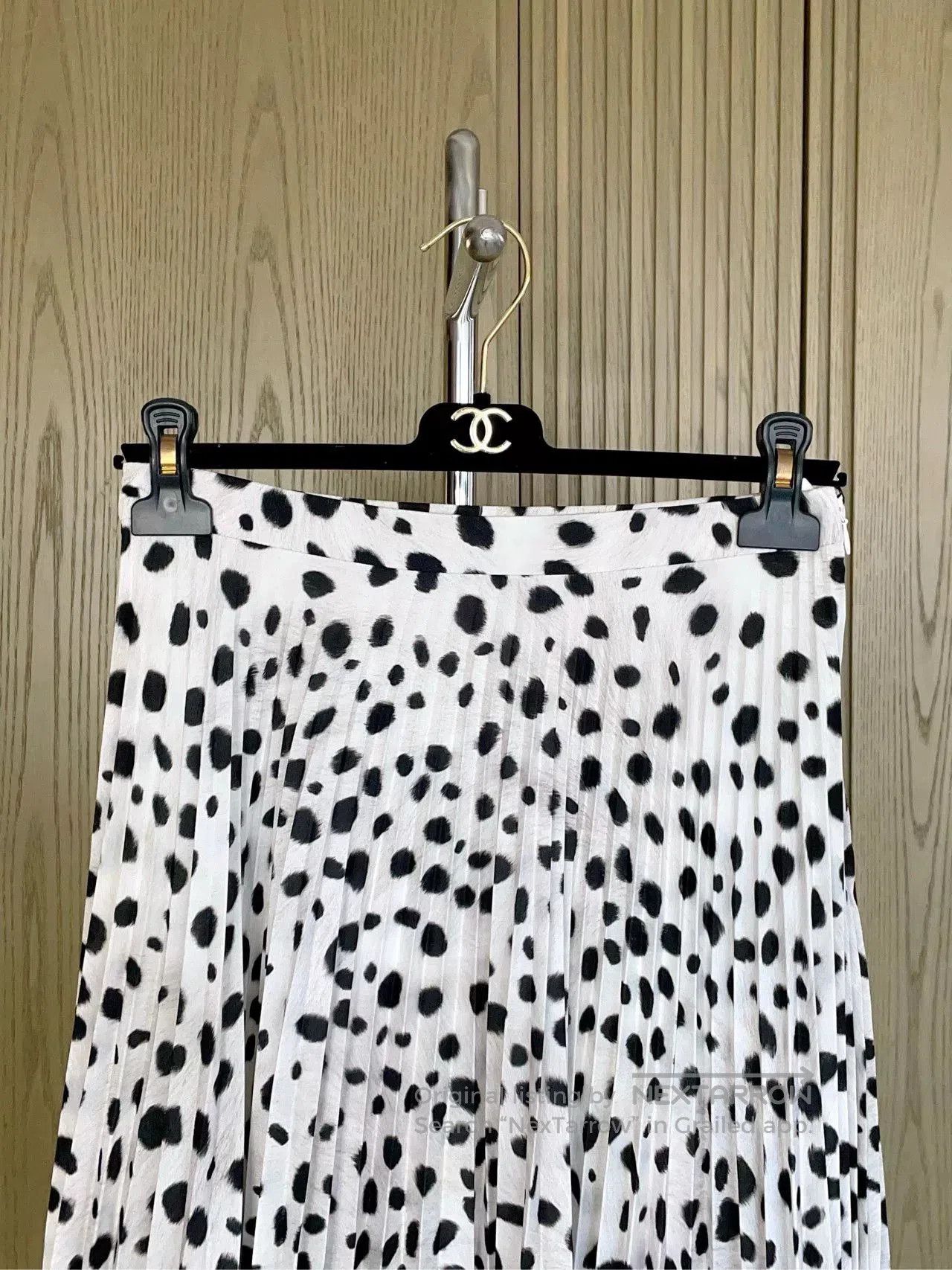 Burberry Burberry Gray Polka Dot Pleated Skirt. Size US 34 / EU 50 - 3 Thumbnail