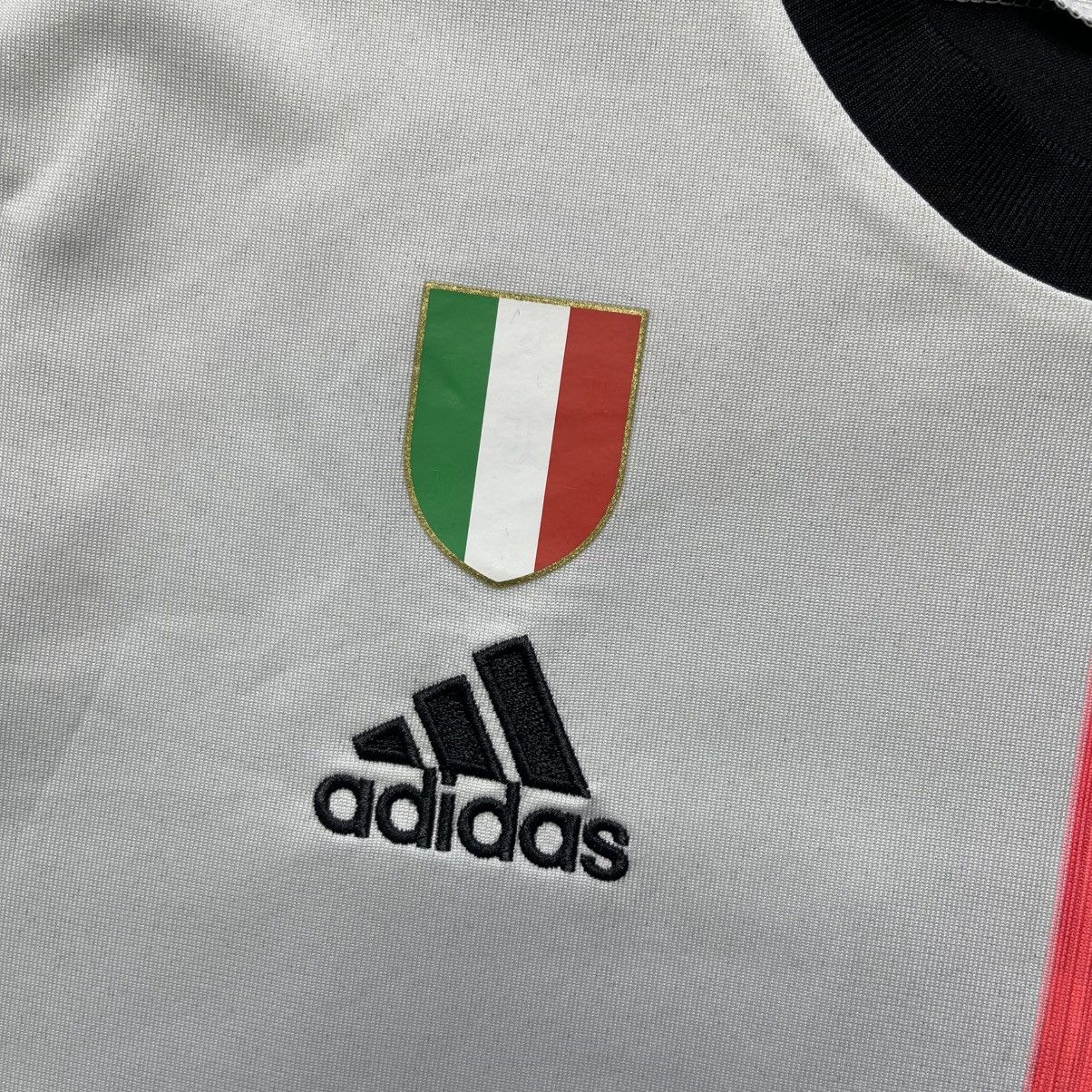 Vintage JUVENTUS ADIDAS 2019/2020 FOOTBALL HOME JERSEY #11 COSTA Size US L / EU 52-54 / 3 - 6 Thumbnail