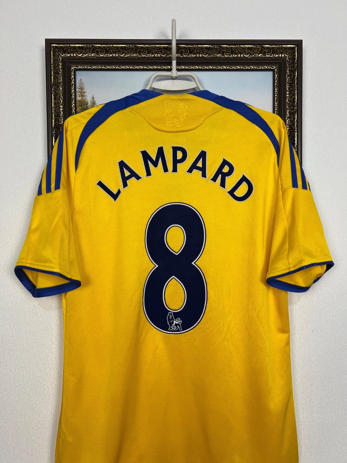 Adidas Chelsea football shirt Soccer Adidas 8 Lampard Jersey Trikot Size US M / EU 48-50 / 2 - 2 Thumbnail