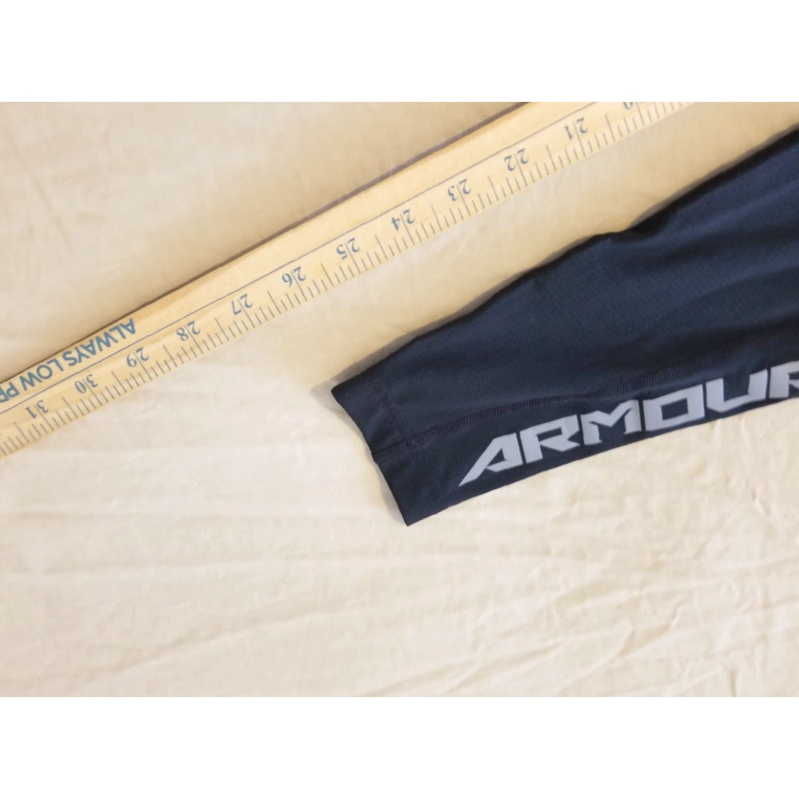 Under Armour Under Armour Pants Mens L Black Athletic Sweatpants Workout Gym Size US 33 - 8 Thumbnail