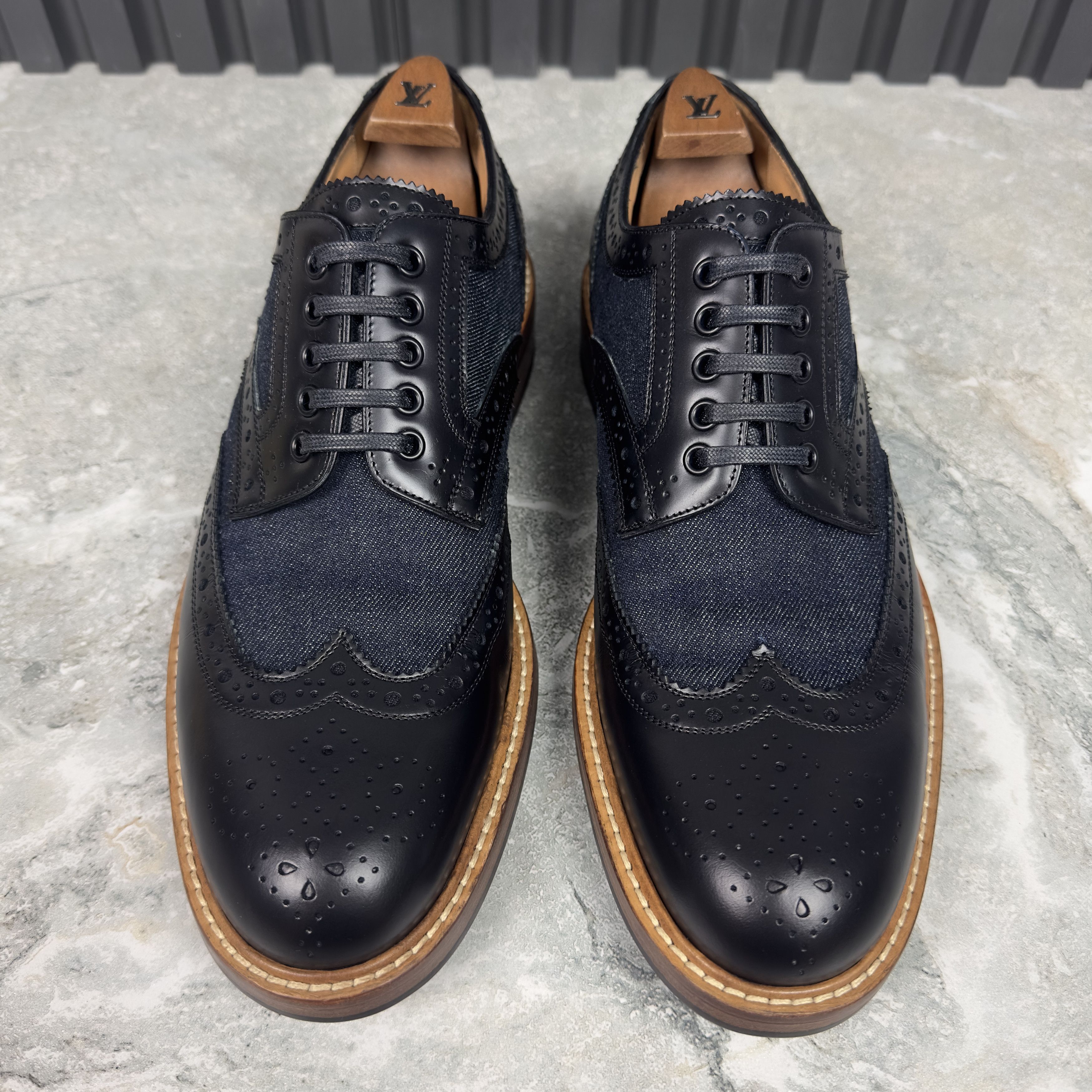 Louis Vuitton Louis Vuitton Voltaire Wingtip Derby Denim Leather Size US 9 / EU 42 - 6 Thumbnail