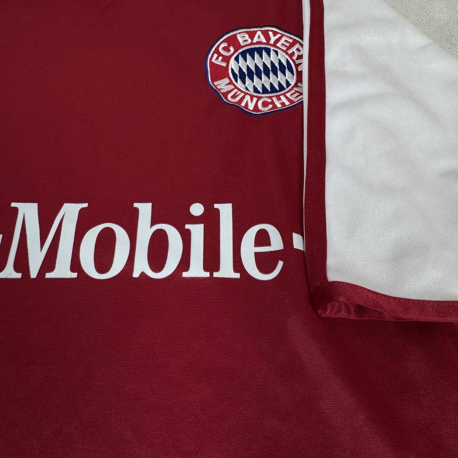 Adidas × Vintage Adidas Men Burgundy White FC Bayern Munich Football Jersey Size US S / EU 44-46 / 1 - 6 Thumbnail