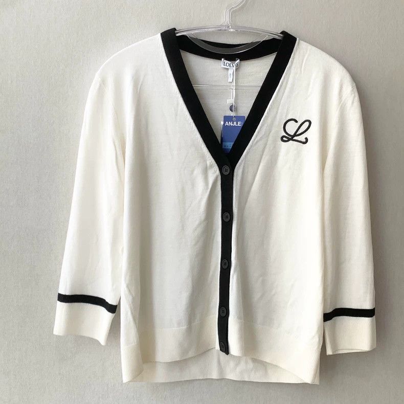 LOEWE White knitted sweater
