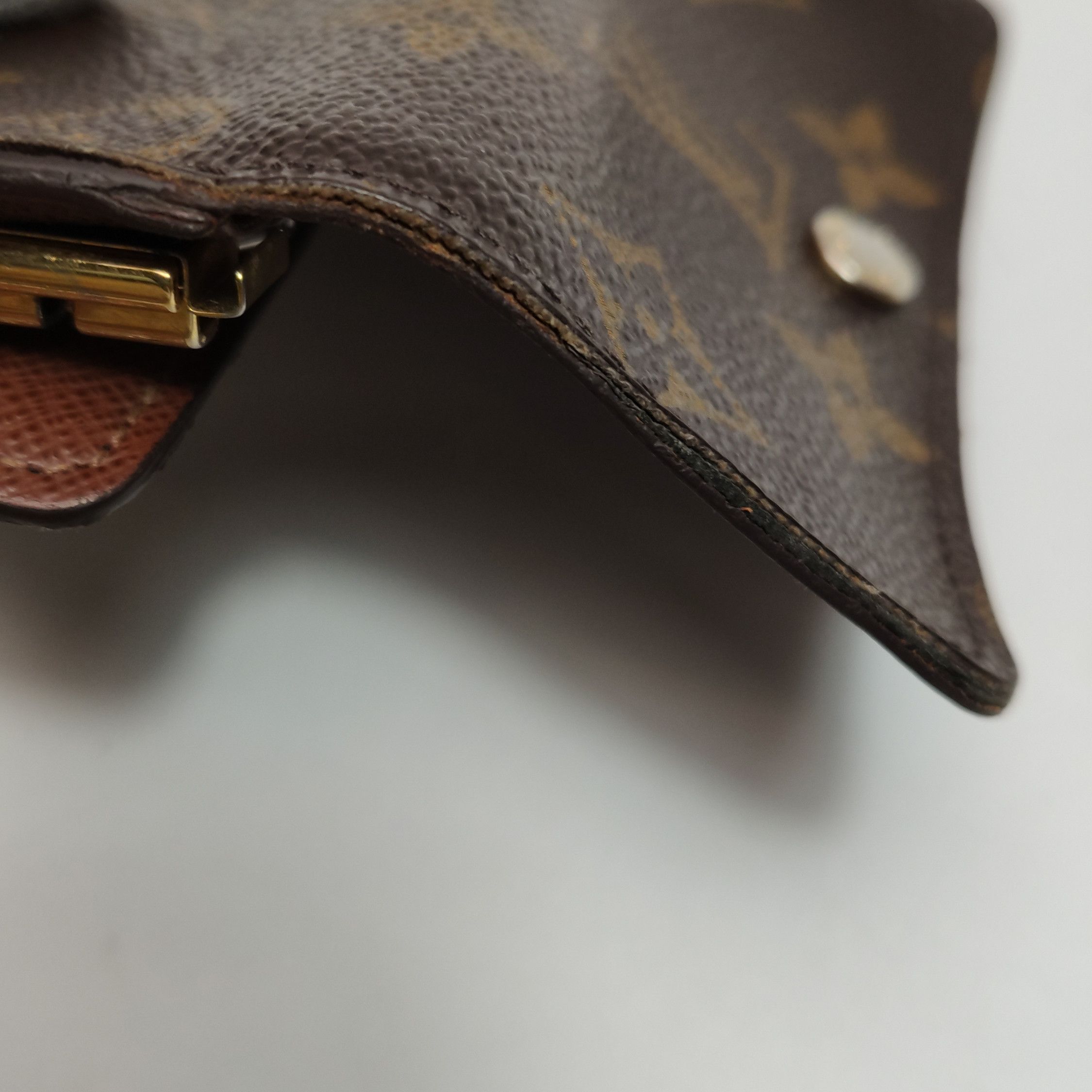 Louis Vuitton Louis Vuitton (LV) Monogram print snap key bag -y2506 Size ONE SIZE - 8 Thumbnail